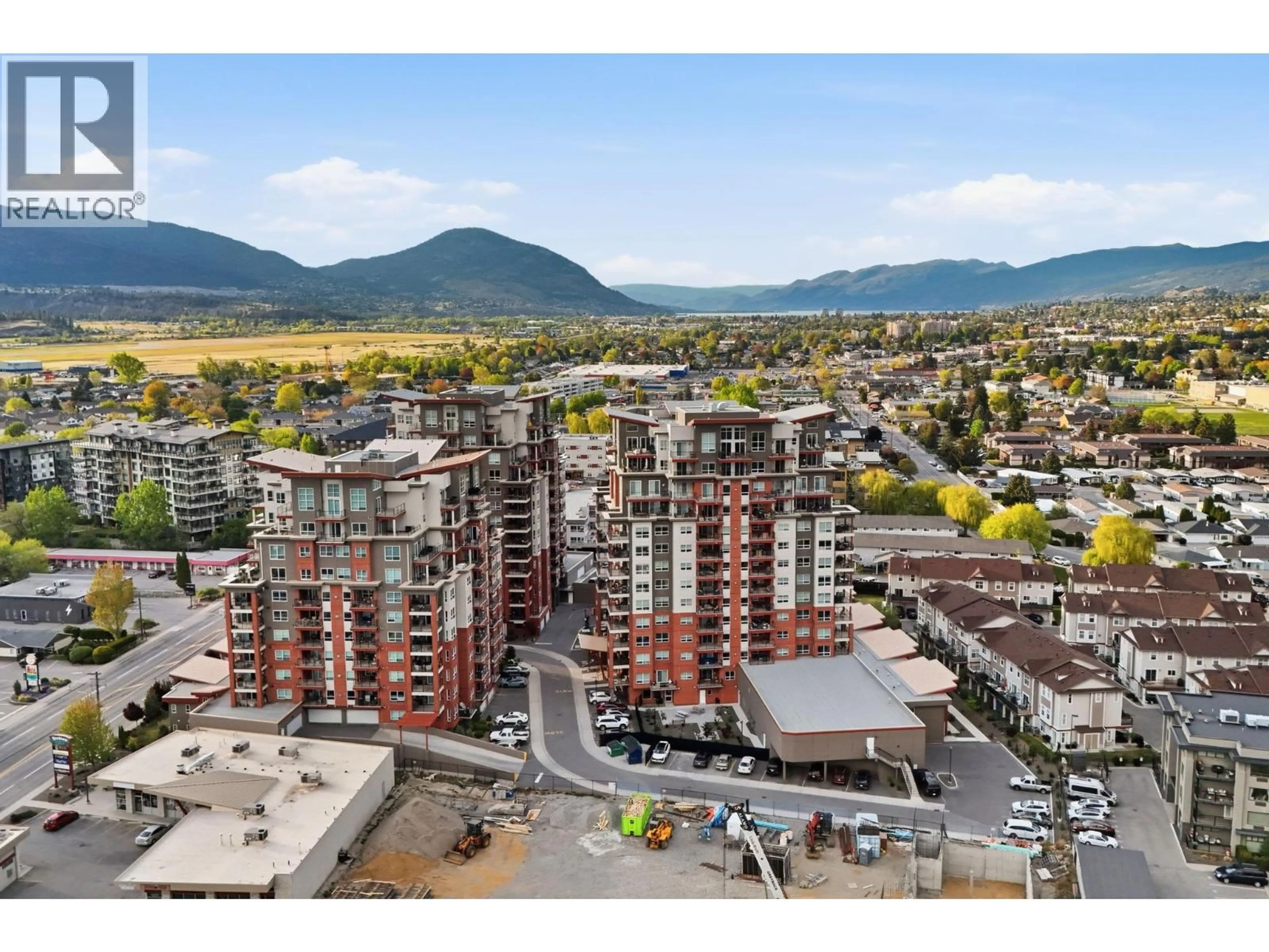 A pic from outside/outdoor area/front of a property/back of a property/a pic from drone, mountain view for 502 - 3362 SKAHA LAKE ROAD, Penticton British Columbia V2A6G4