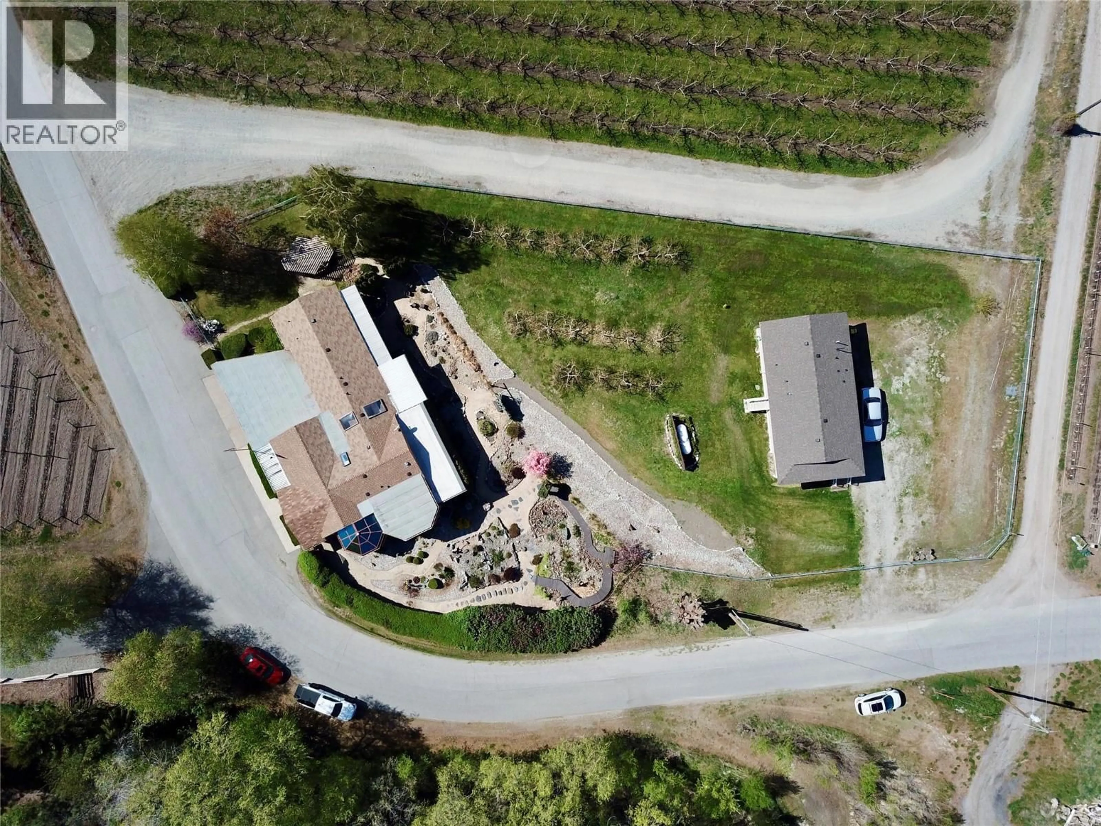 A pic from outside/outdoor area/front of a property/back of a property/a pic from drone, street for 89TH STREET, Osoyoos British Columbia V0H1V2