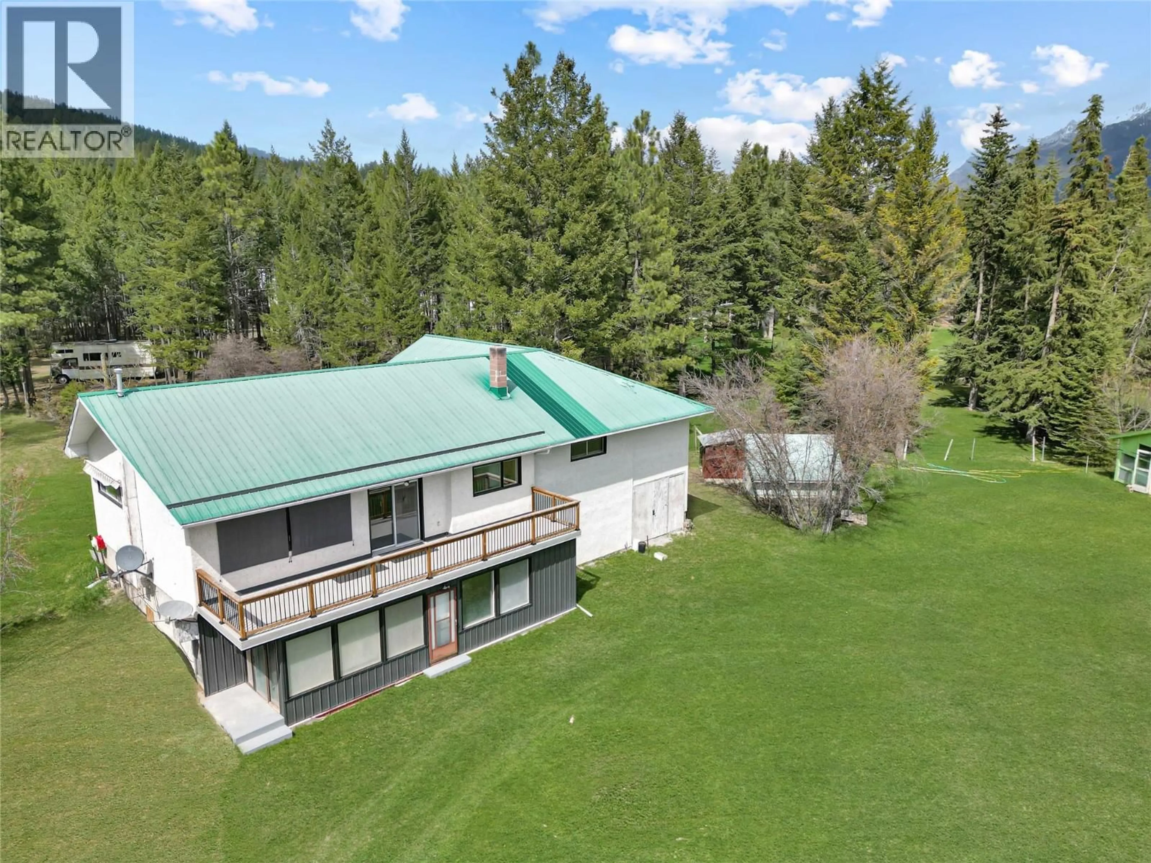 A pic from outside/outdoor area/front of a property/back of a property/a pic from drone, mountain view for 3526 ISLAND POND ROAD, Skookumchuck British Columbia V0B2E0