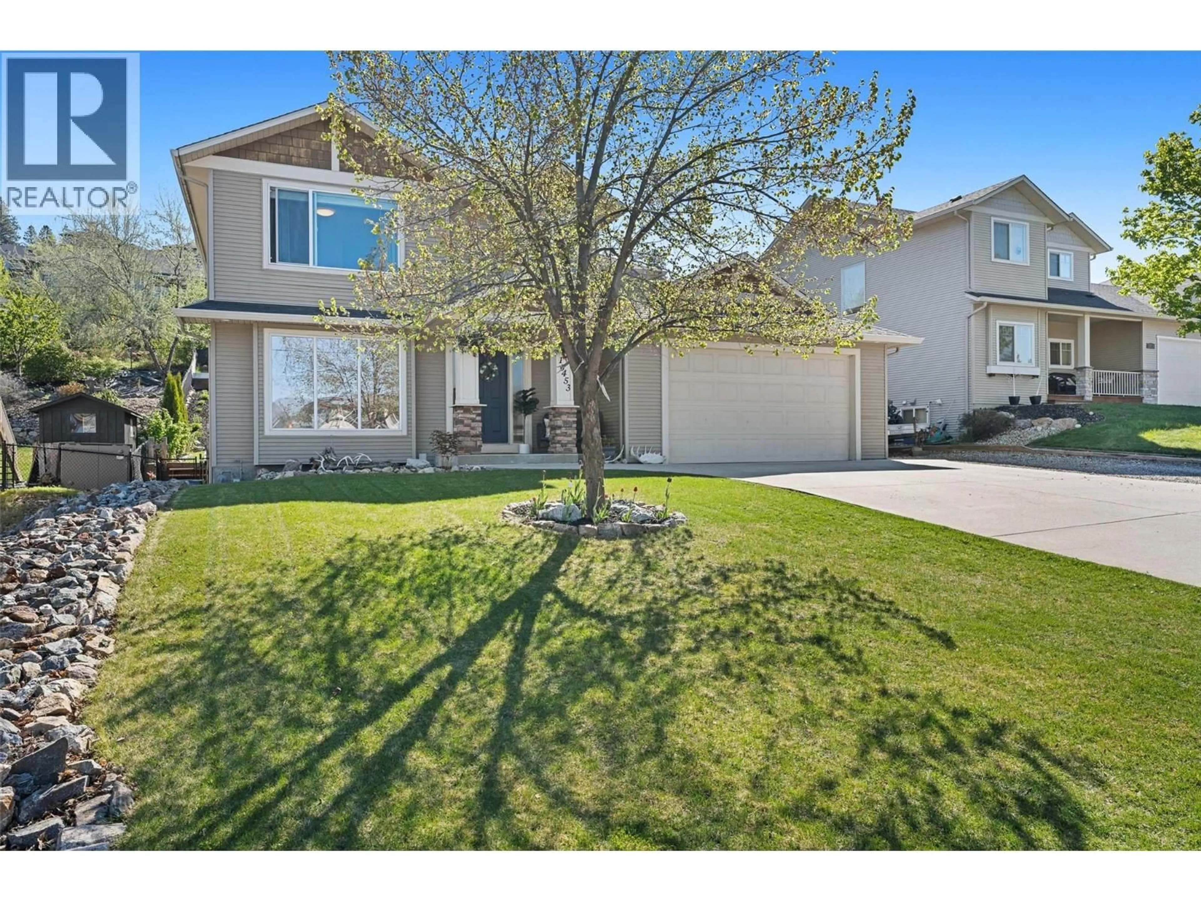 A pic from outside/outdoor area/front of a property/back of a property/a pic from drone, street for 10453 SHERMAN DRIVE, Lake Country British Columbia V4V2N2