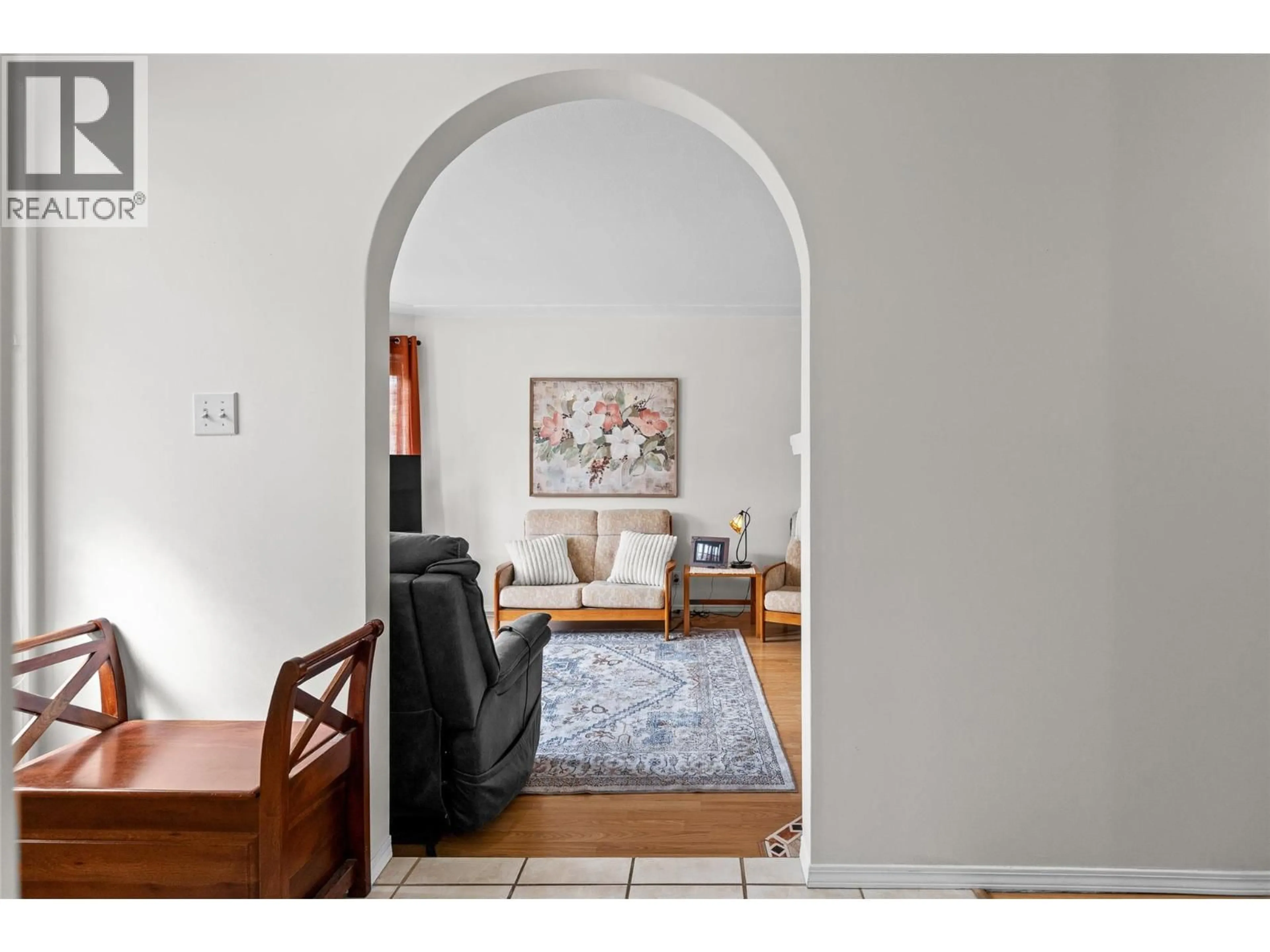 Indoor entryway for 141 - 3400 WILSON STREET, Penticton British Columbia V2A8H9