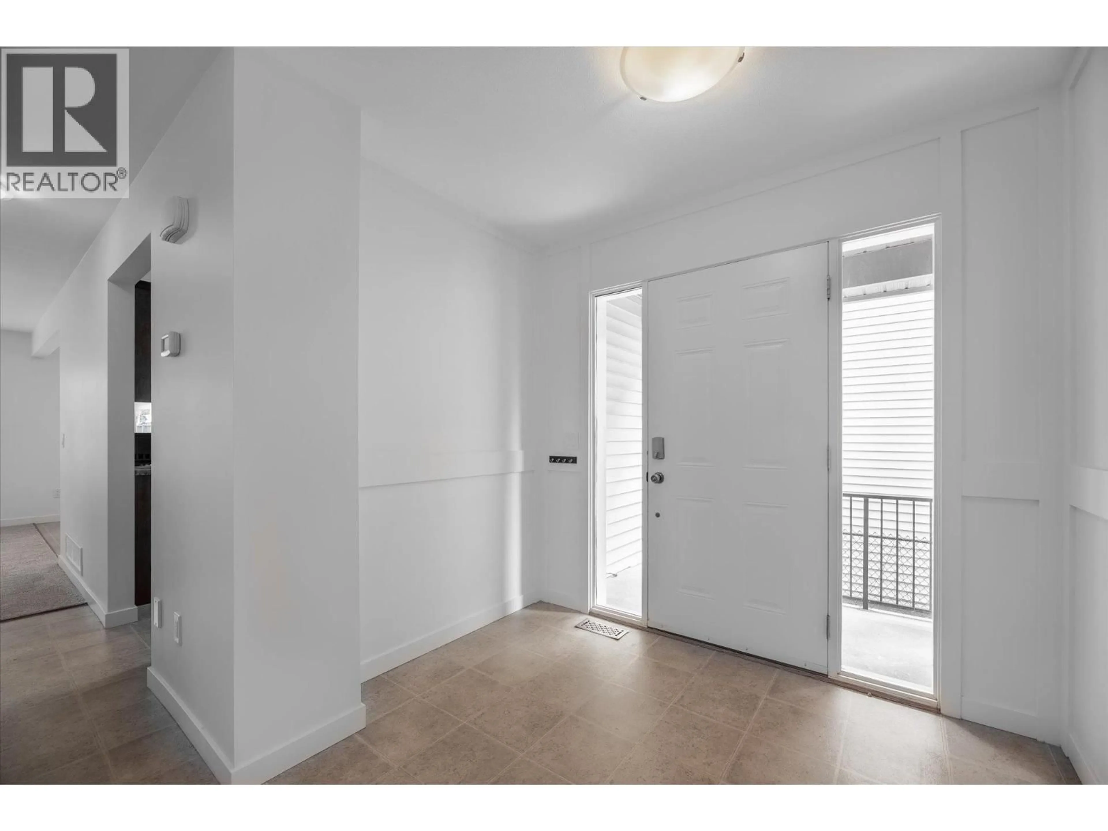 Indoor entryway for 2003 MONTEGO STREET, West Kelowna British Columbia V4T3C6