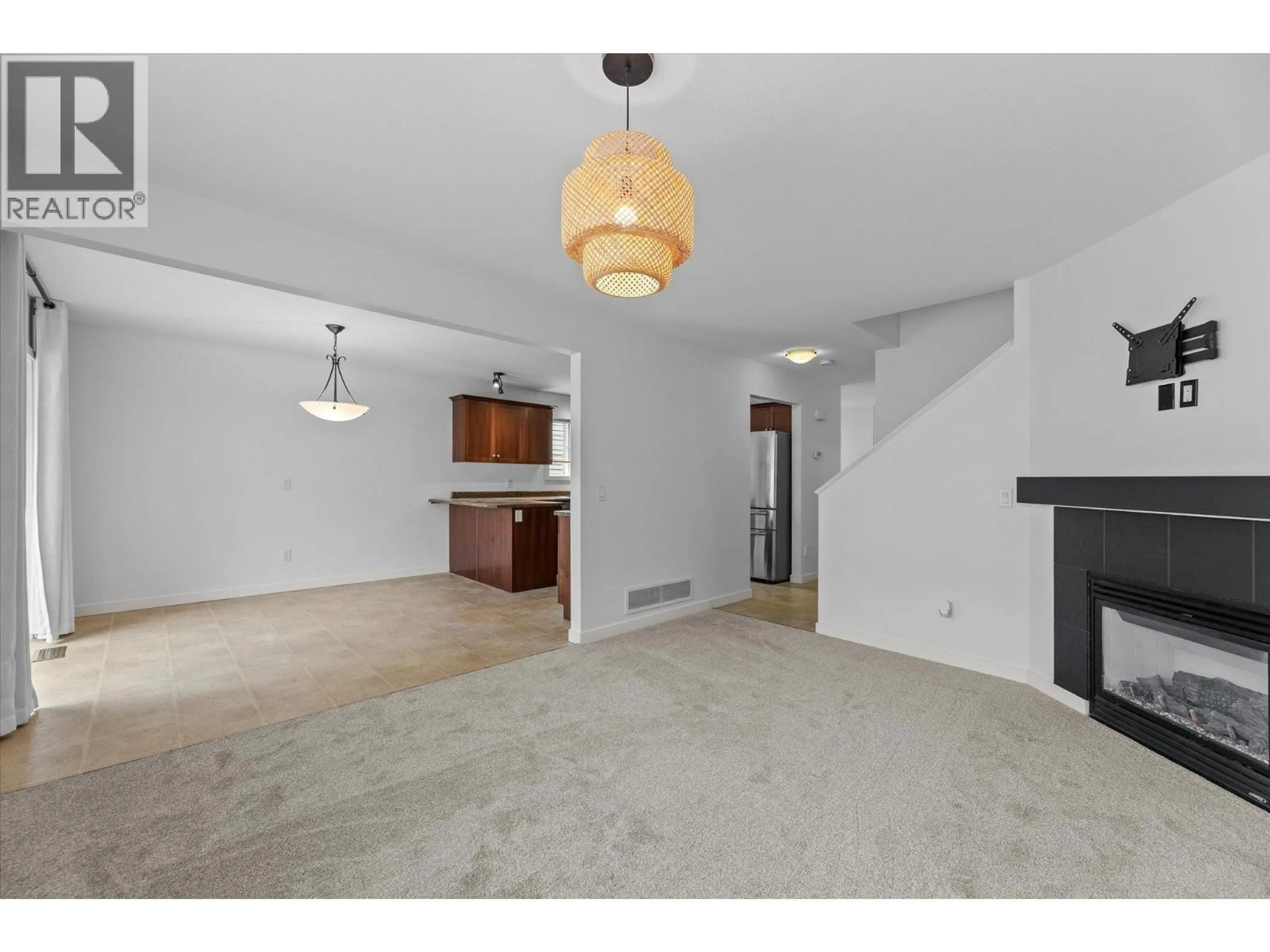 A pic of a room for 2003 MONTEGO STREET, West Kelowna British Columbia V4T3C6