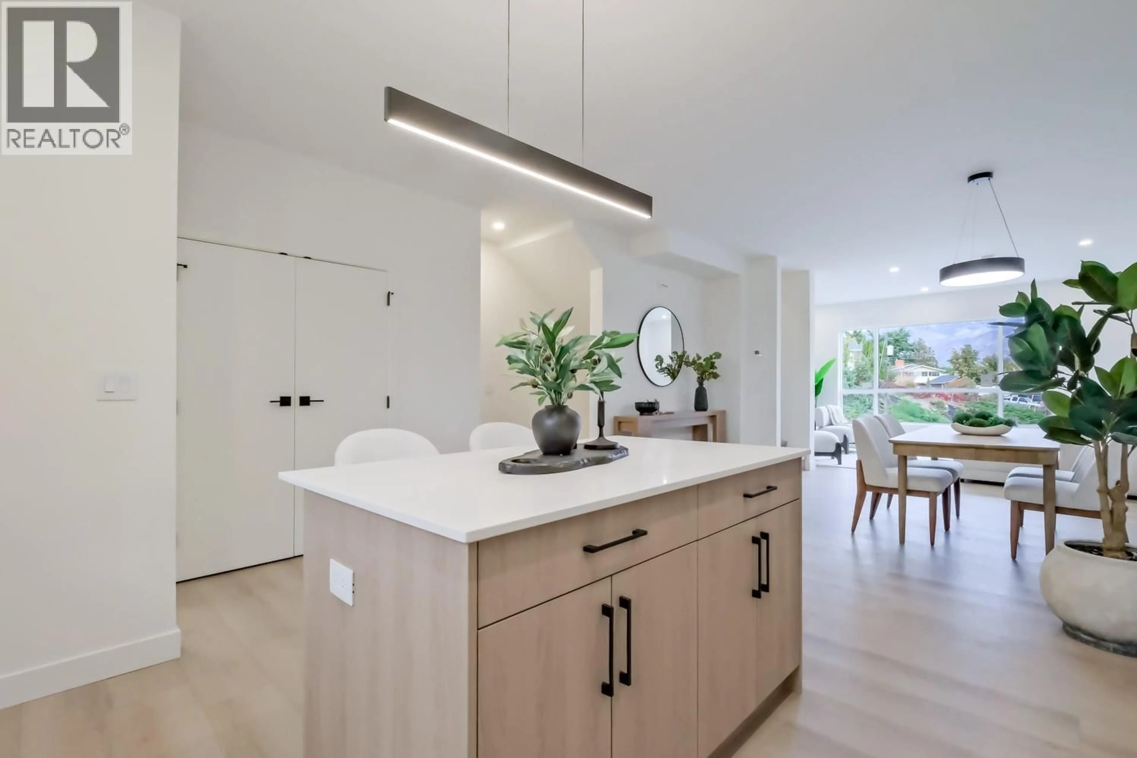 Open concept kitchen, unknown for 14 - 4601 97TH STREET, Osoyoos British Columbia V0H1V1