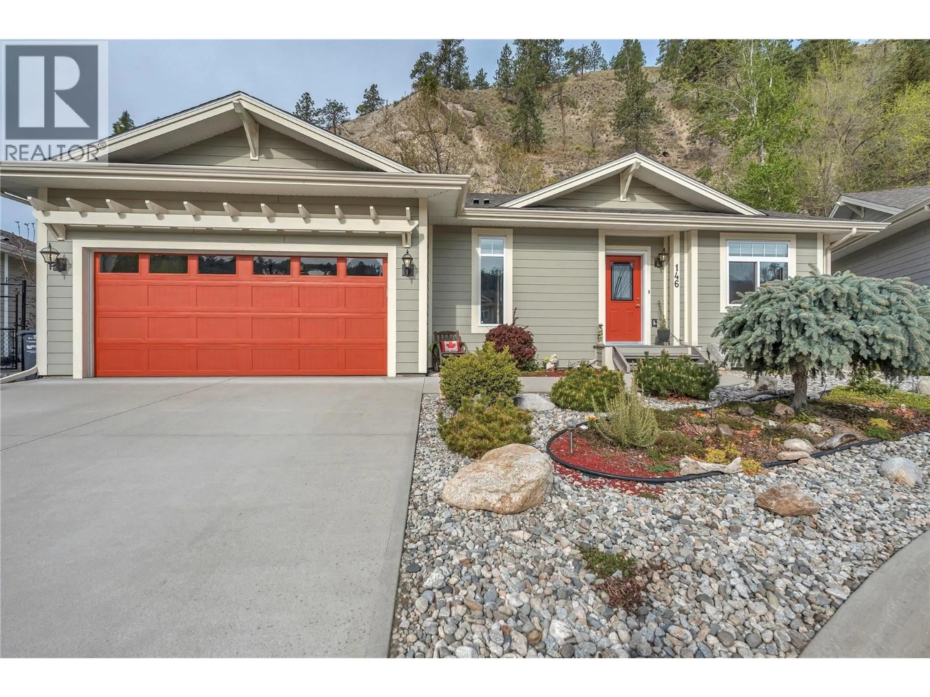 Home with vinyl exterior material, street for 146 - 1675 PENTICTON AVENUE, Penticton British Columbia V2A9E2