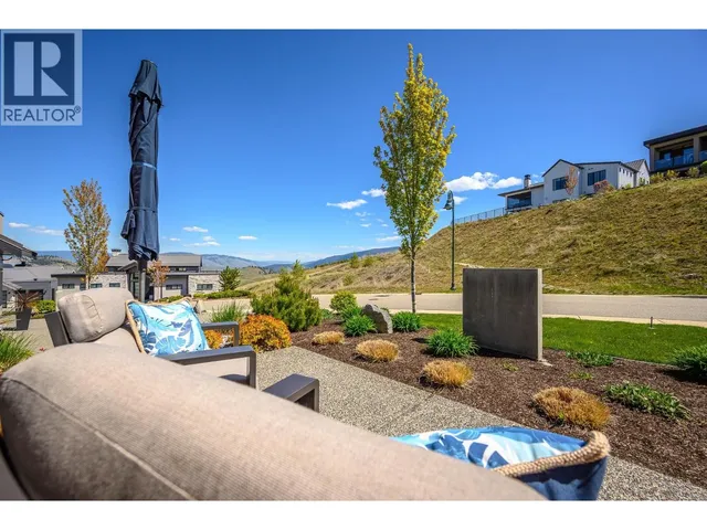 291 GRANGE DRIVE, Vernon 5