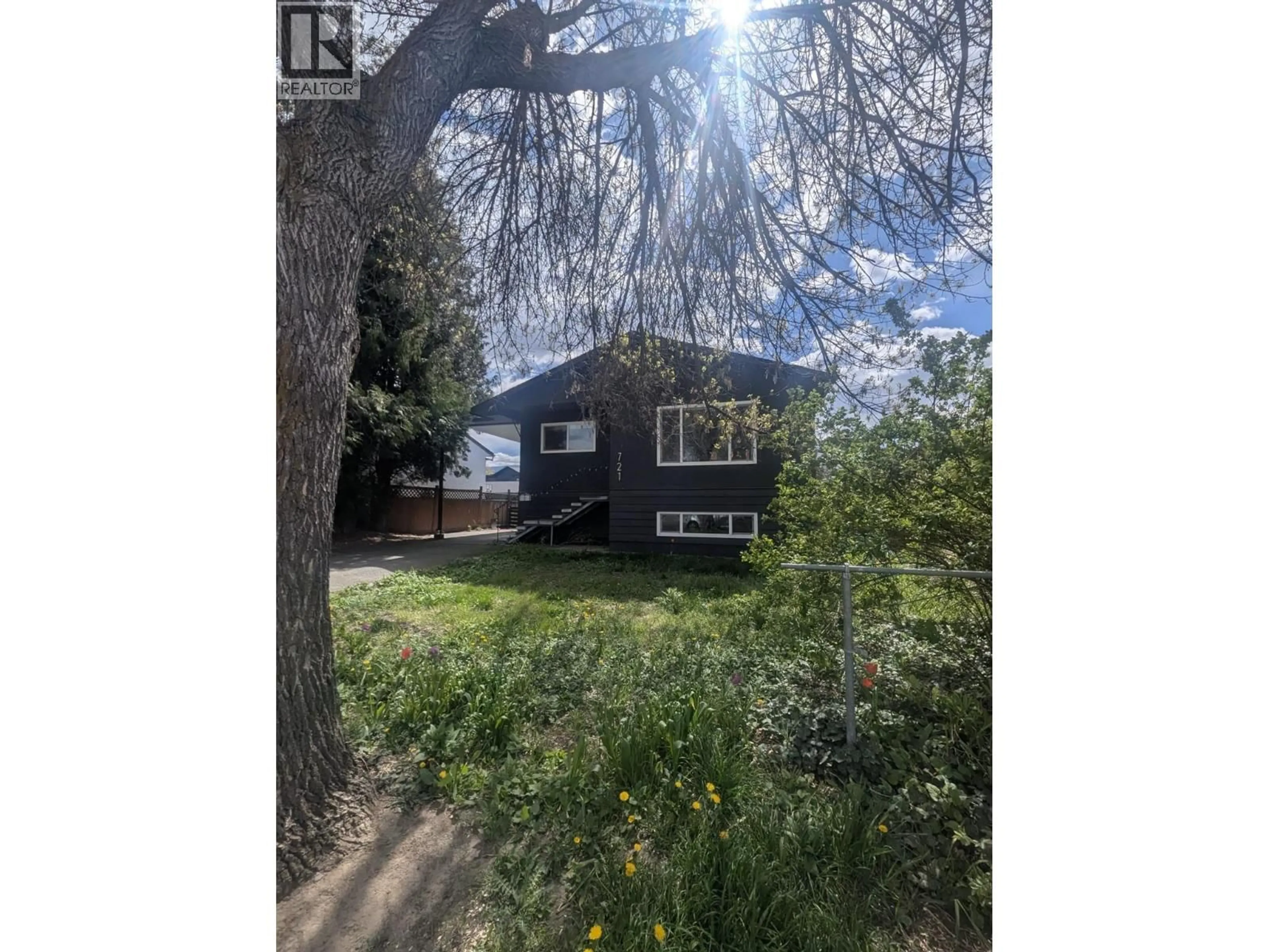 Shed for 721 RAYMER AVENUE, Kelowna British Columbia V1Y4Z7