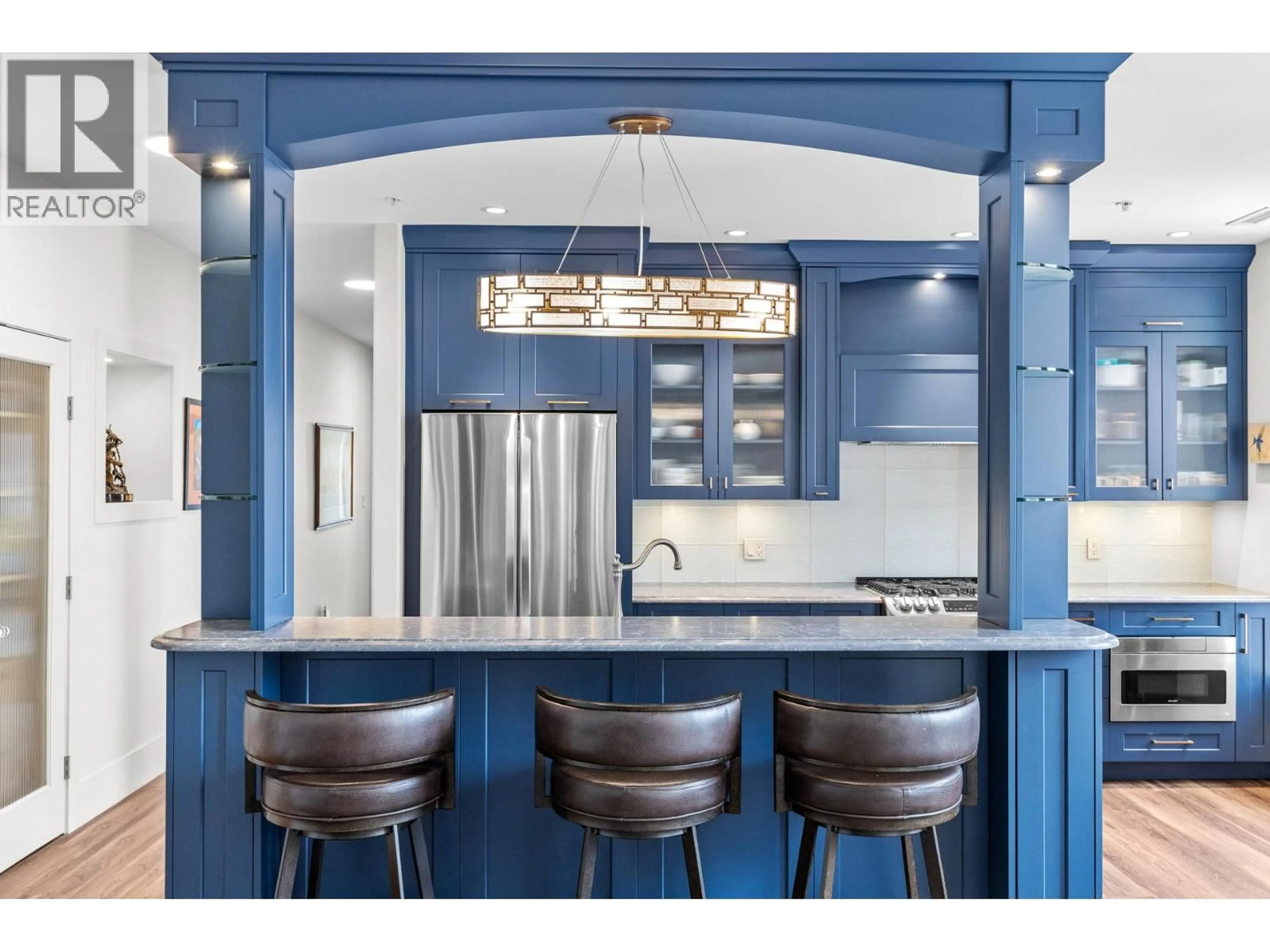 Contemporary kitchen, ceramic/tile floor for 1603 - 1160 BERNARD AVENUE, Kelowna British Columbia V1Y6R2