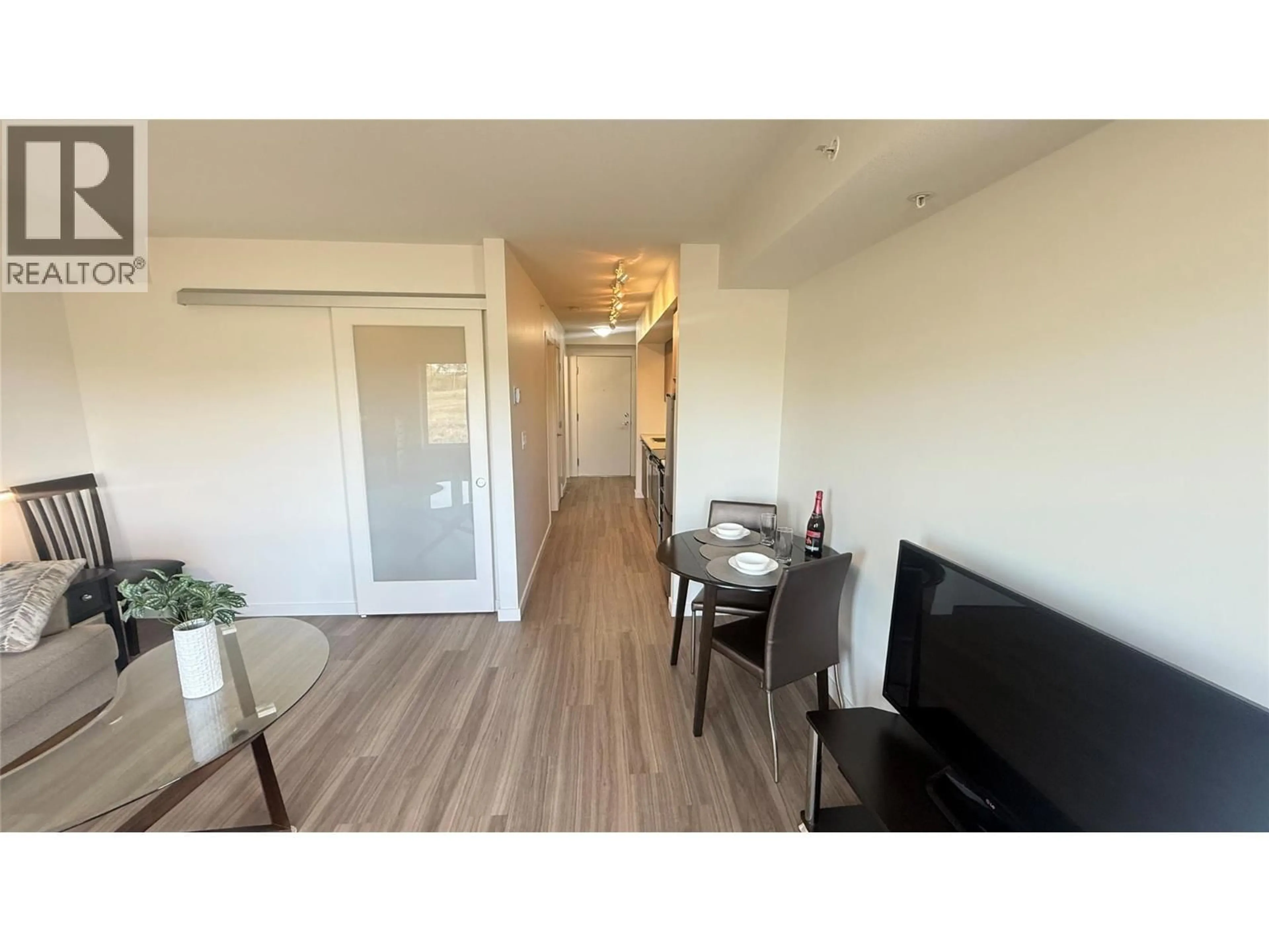 A pic of a room for PH7 - 883 ACADEMY WAY, Kelowna British Columbia V1V0A3