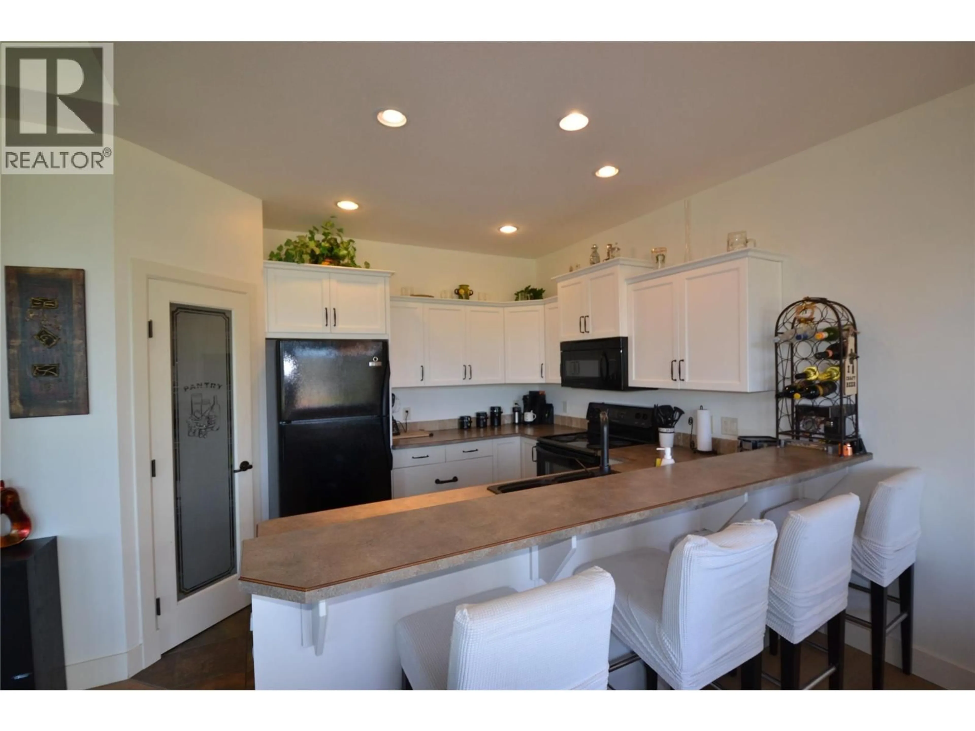 Open concept kitchen, unknown for 2148 SERRENTO LANE, West Kelowna British Columbia V4T3G3