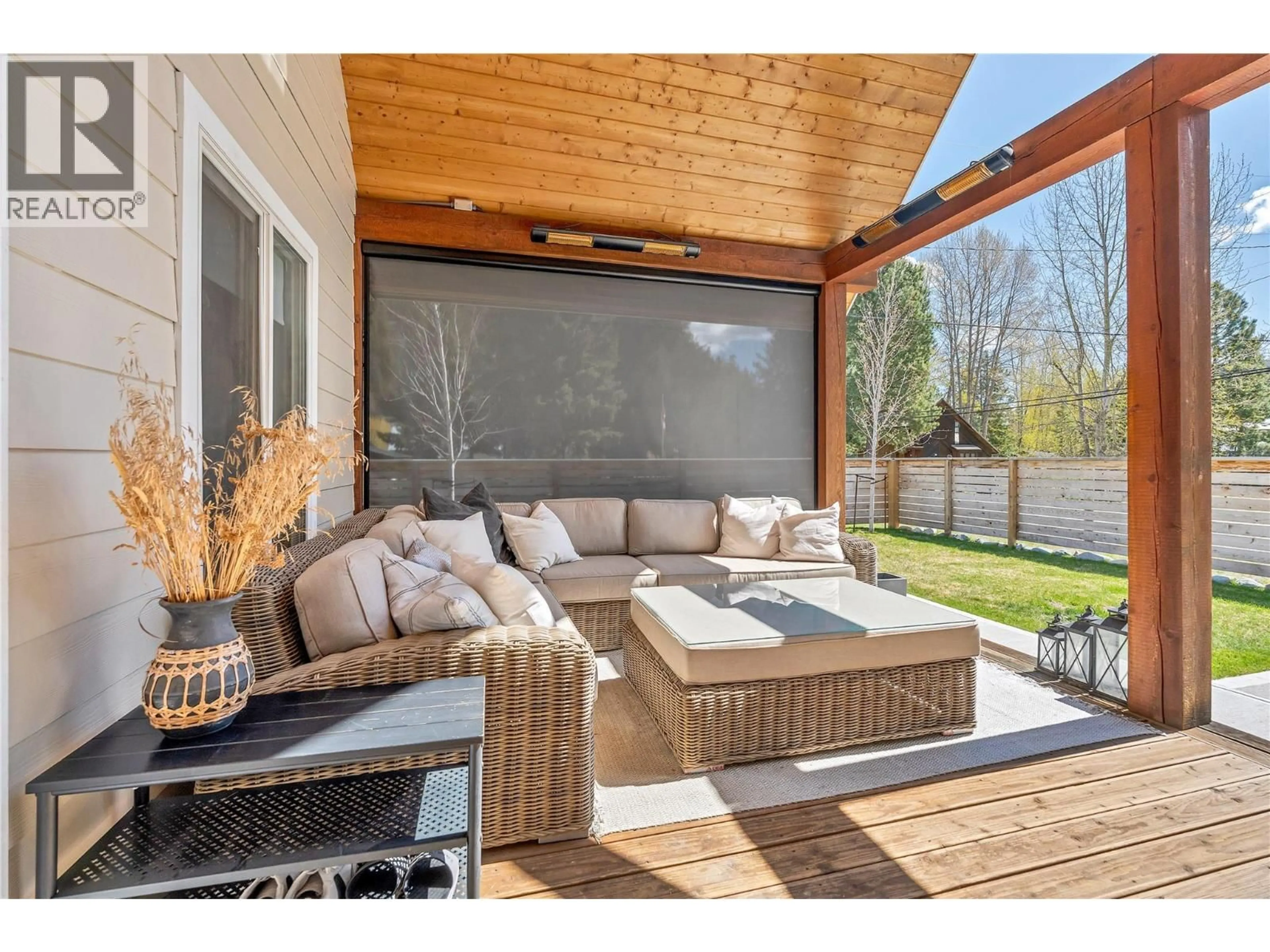 Patio, unknown for 120 2ND STREET, Tulameen British Columbia V0X1W0