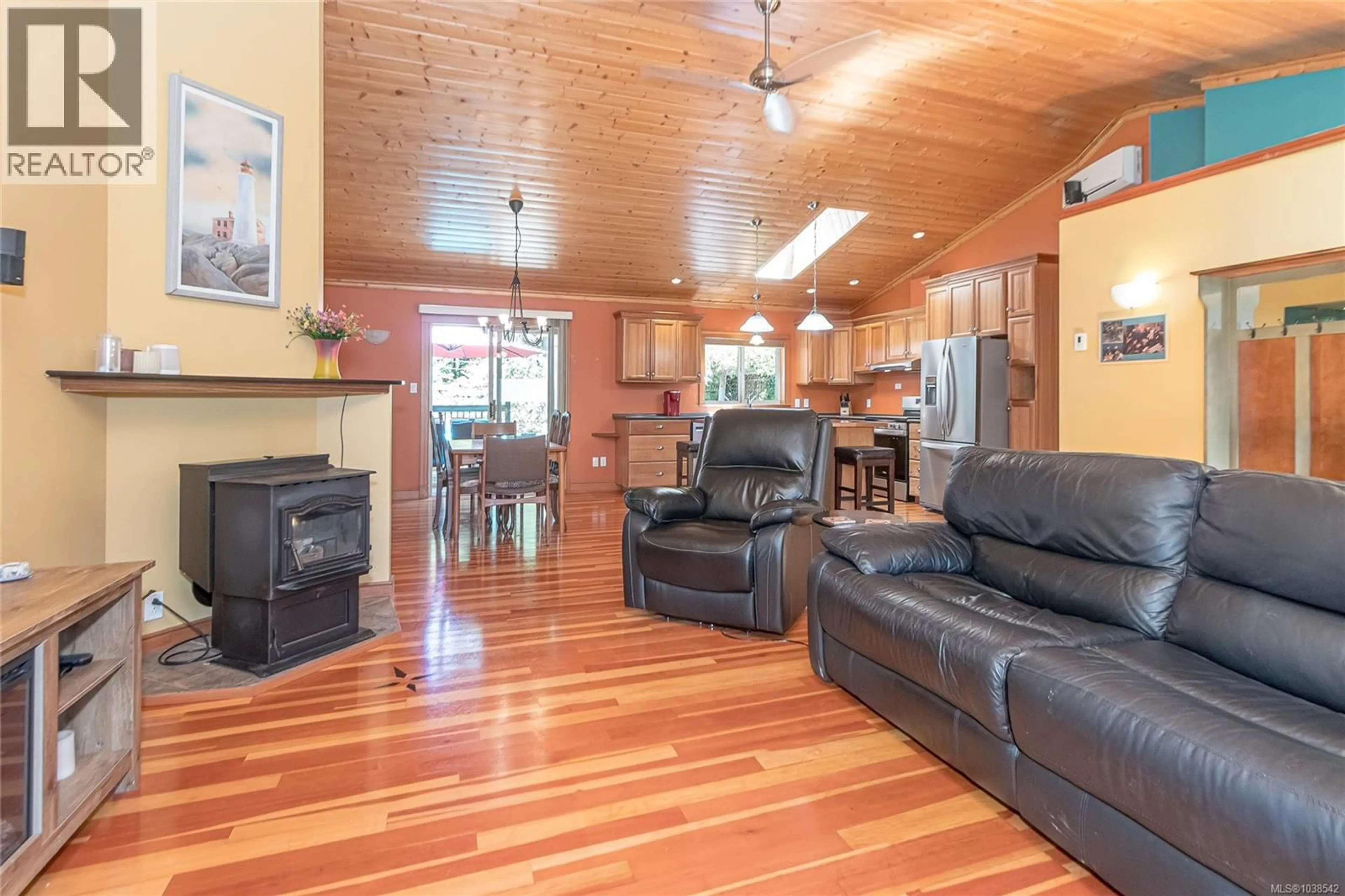 Unknown for 4611 BERBERS DRIVE, Bowser British Columbia V0R1G0