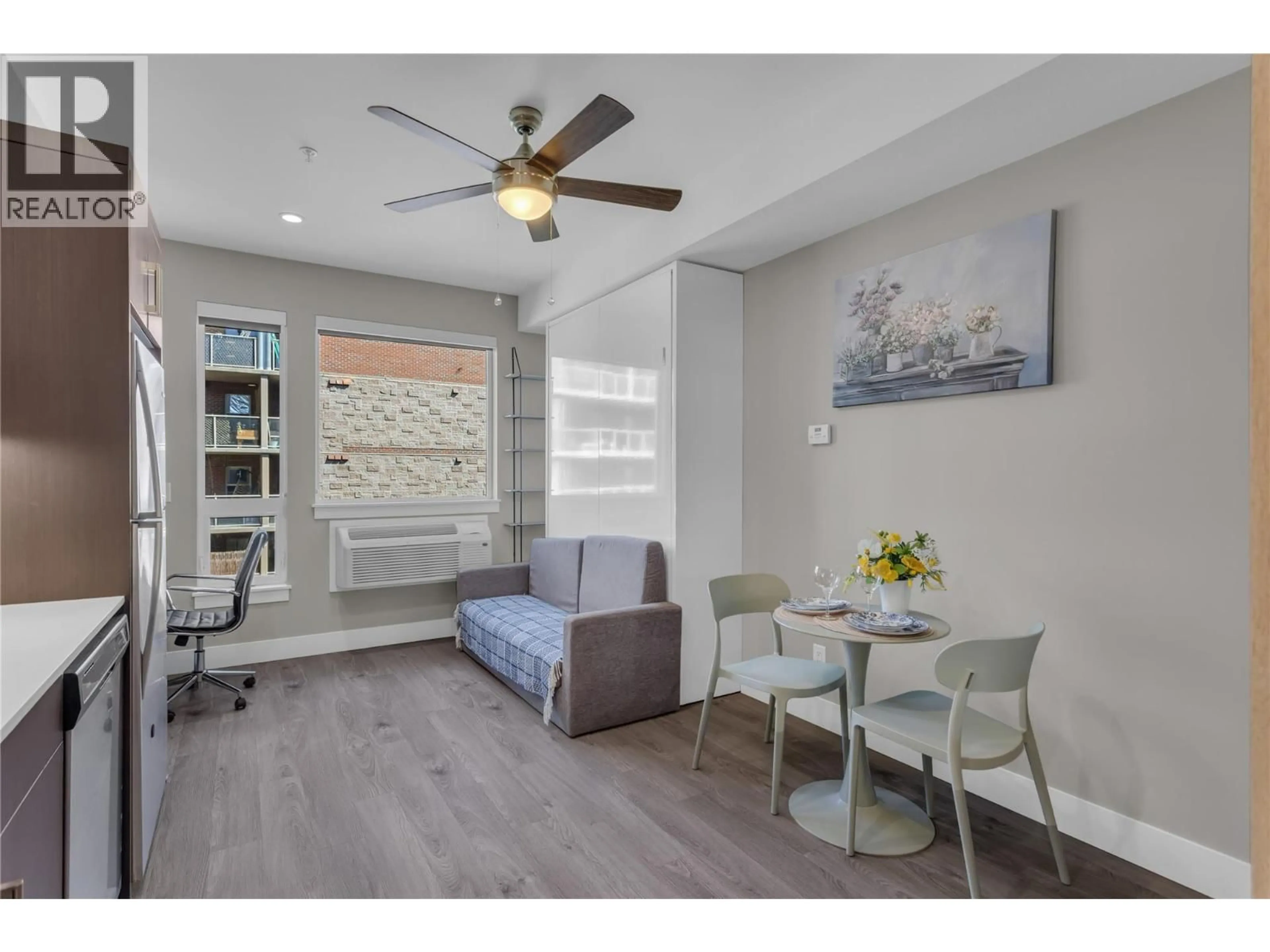 Unknown for 519 - 925 LEON AVENUE, Kelowna British Columbia V1Y0E5