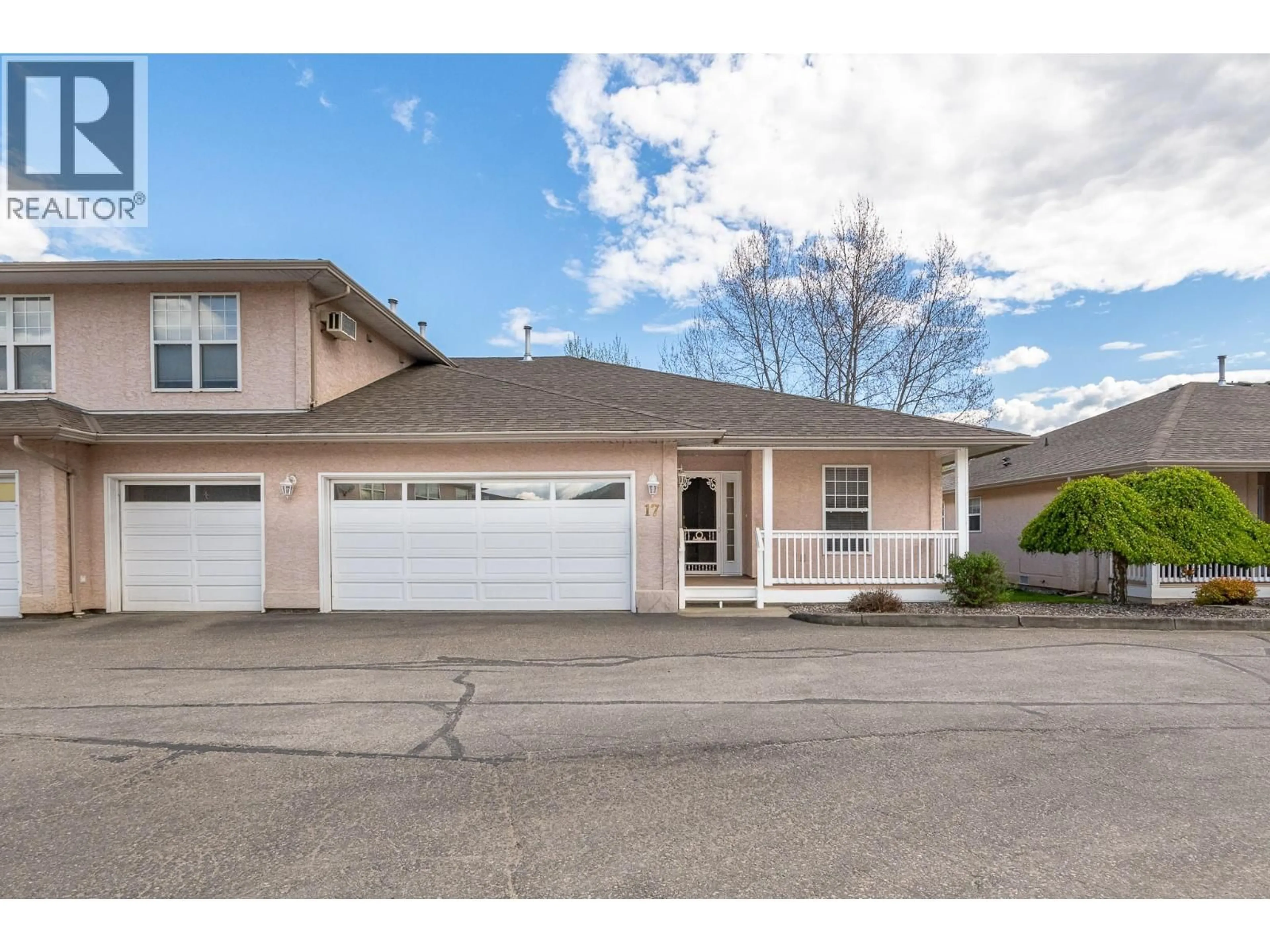 Indoor garage for 17 - 303 REGENT AVENUE, Enderby British Columbia V0E1V2
