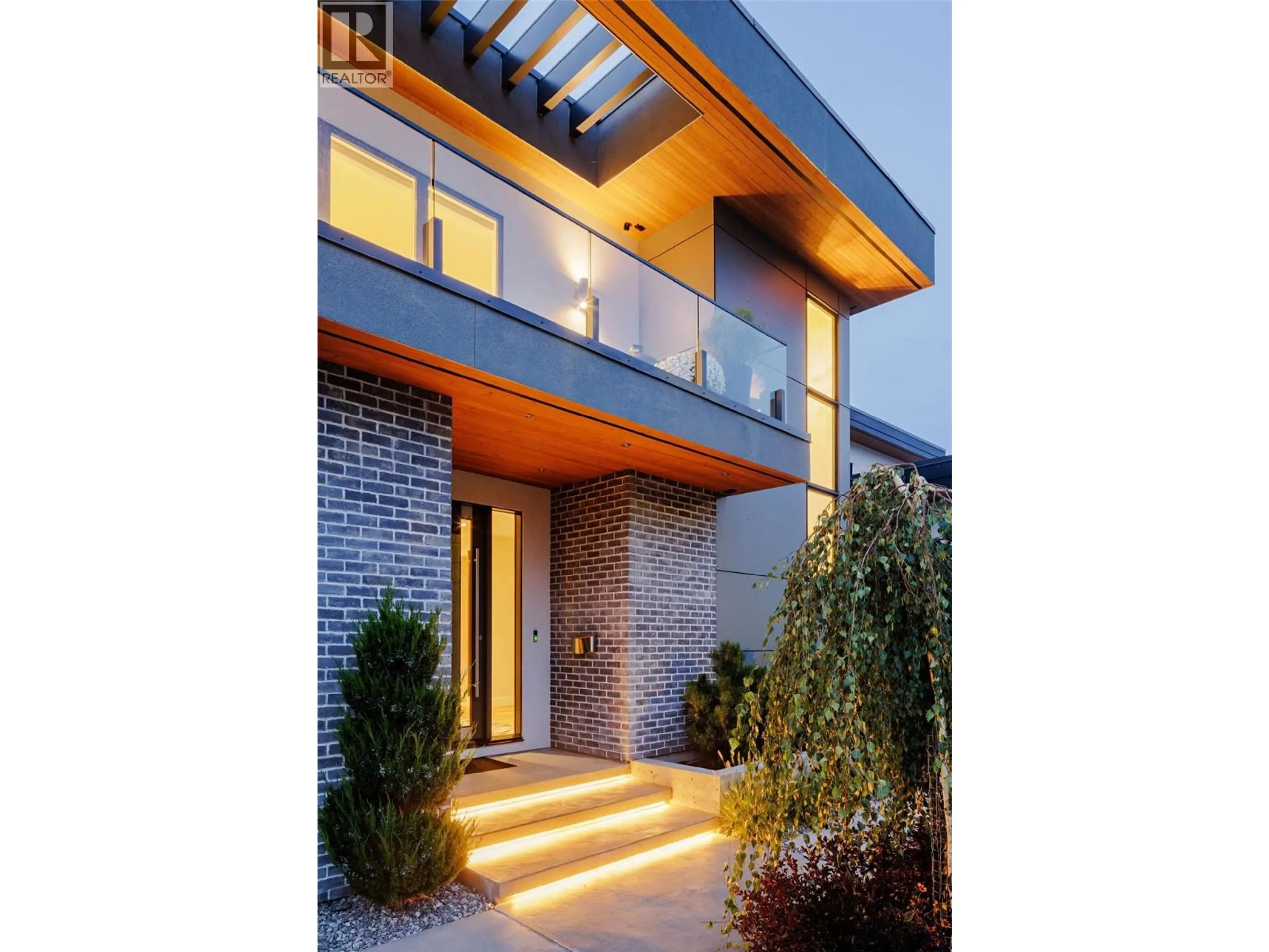 Home with brick exterior material, street for 140 OLIVER PLACE, Penticton British Columbia V2A0H1