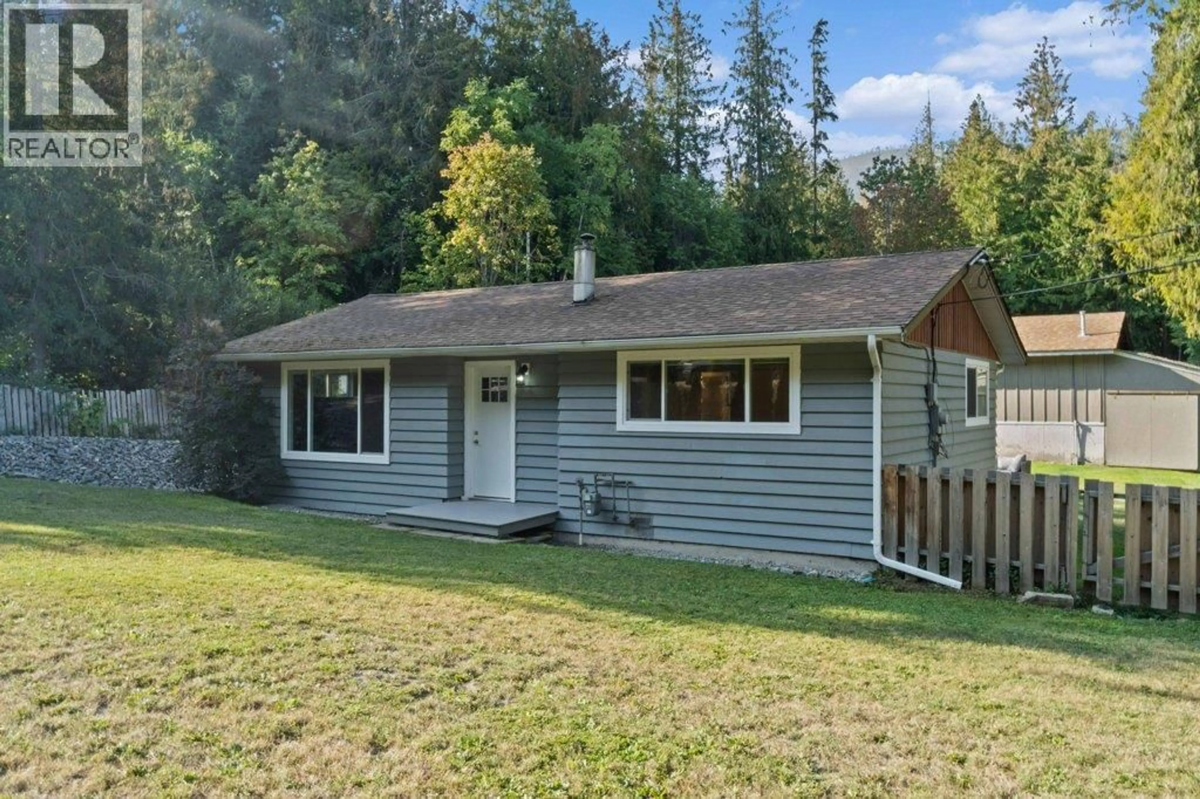 Unknown for 1294 NOTCH HILL ROAD, Sorrento British Columbia V0E2W0