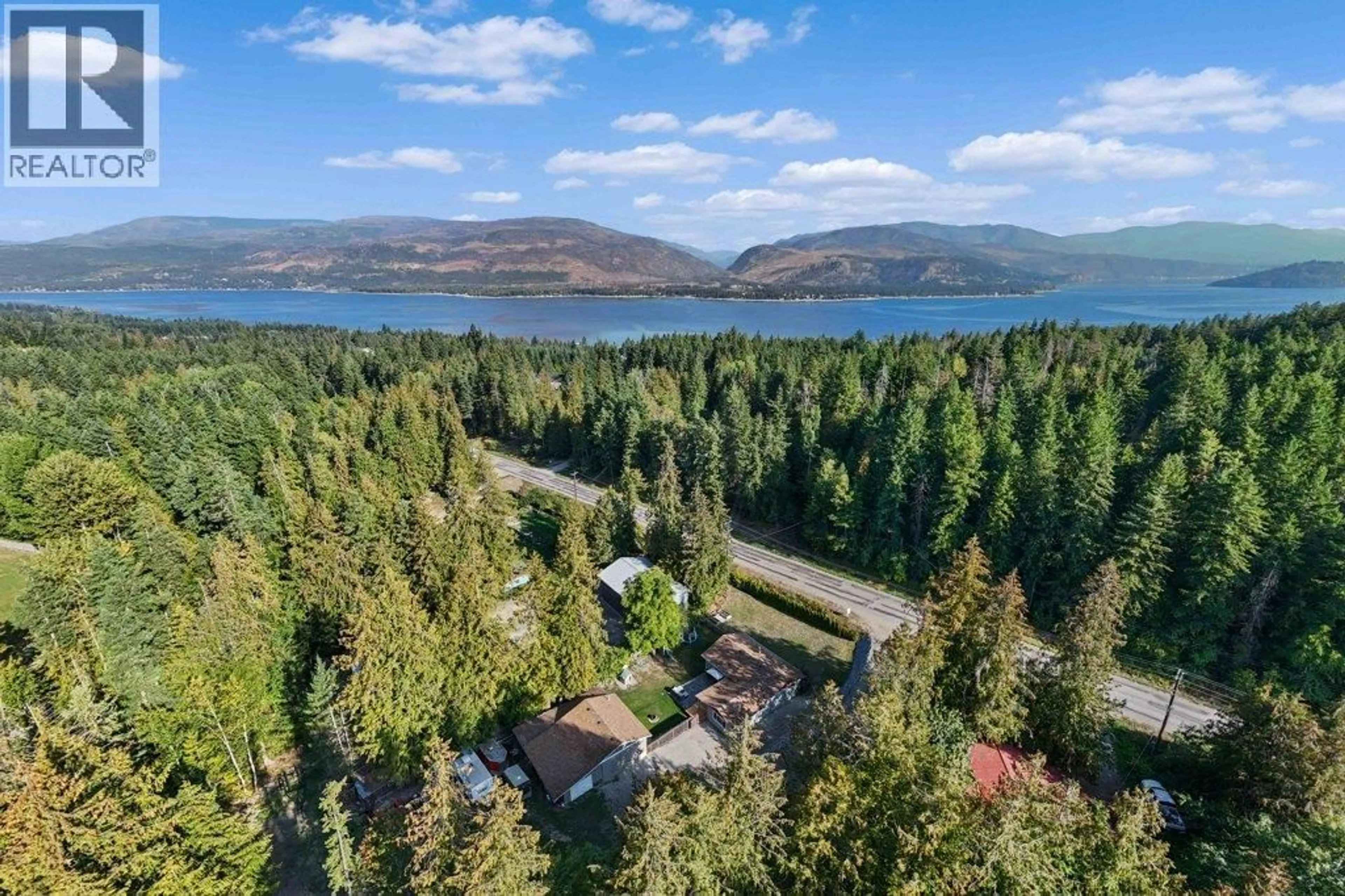 A pic from outside/outdoor area/front of a property/back of a property/a pic from drone, water/lake/river/ocean view for 1294 NOTCH HILL ROAD, Sorrento British Columbia V0E2W0