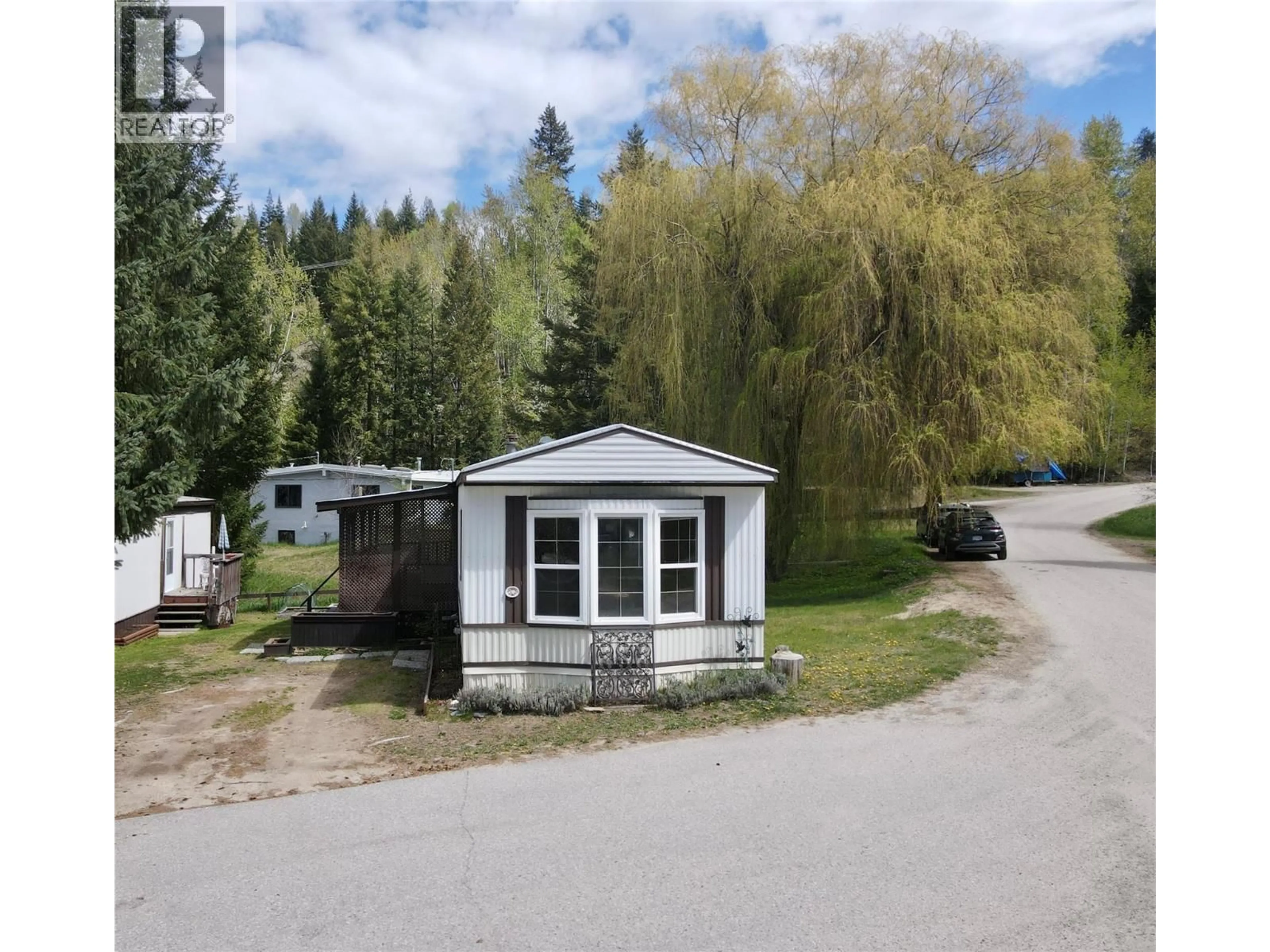 Shed for 13 - 2917 GEORAMA ROAD, Nelson British Columbia V1L6Y7