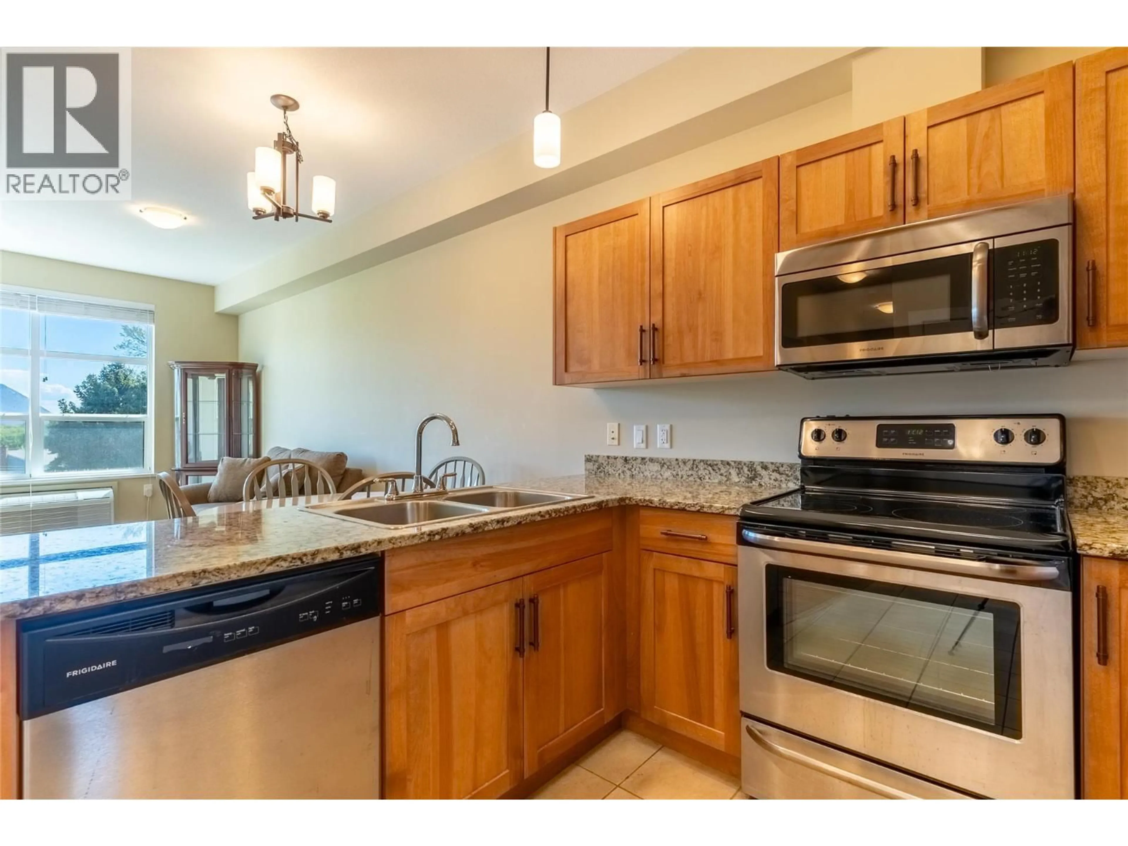 Standard kitchen, ceramic/tile floor for 421 - 755 MAYFAIR STREET, Kamloops British Columbia V2B5L7