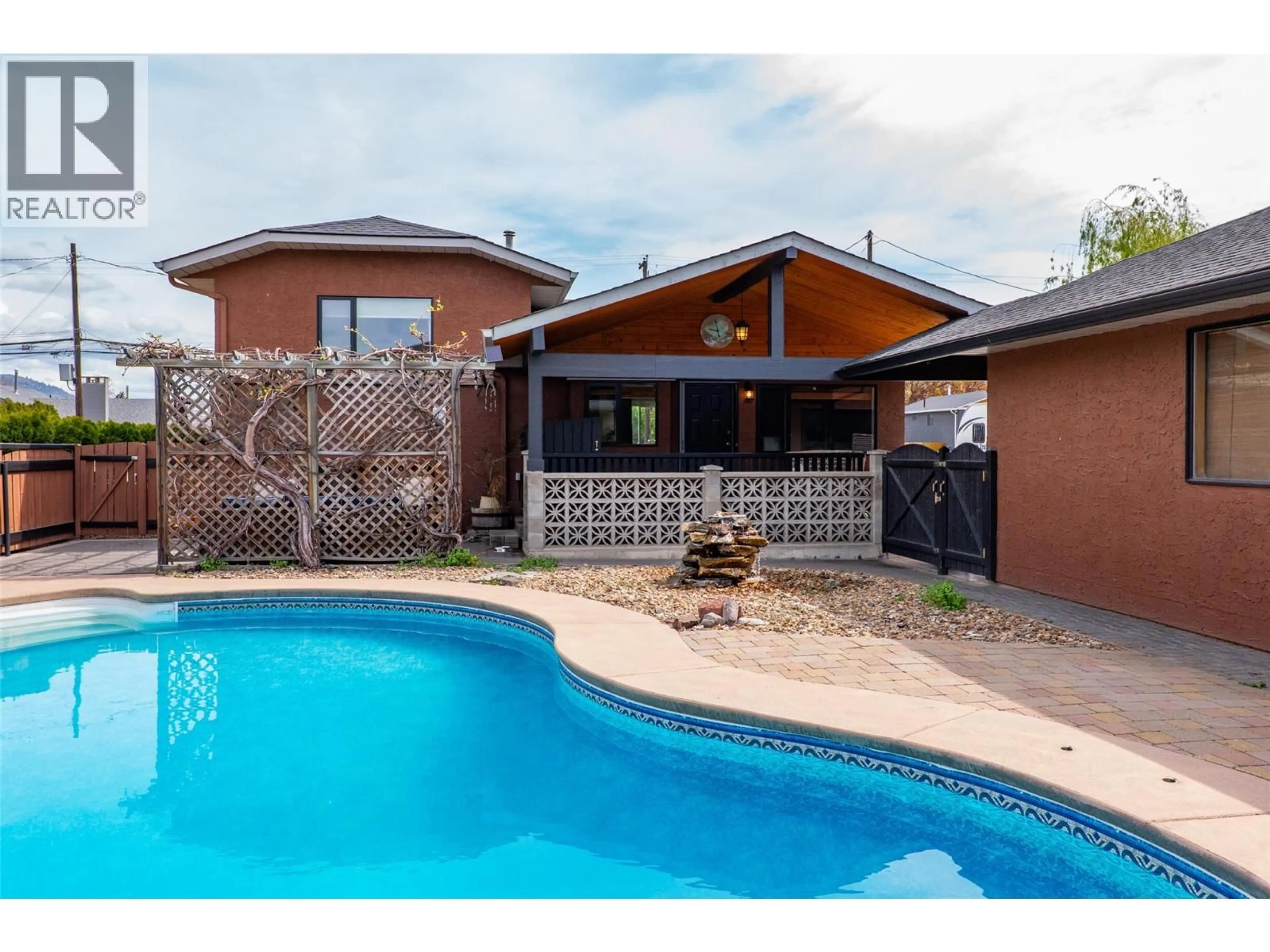 Unknown for 850 WINDBREAK STREET, Kamloops British Columbia V2B5P1