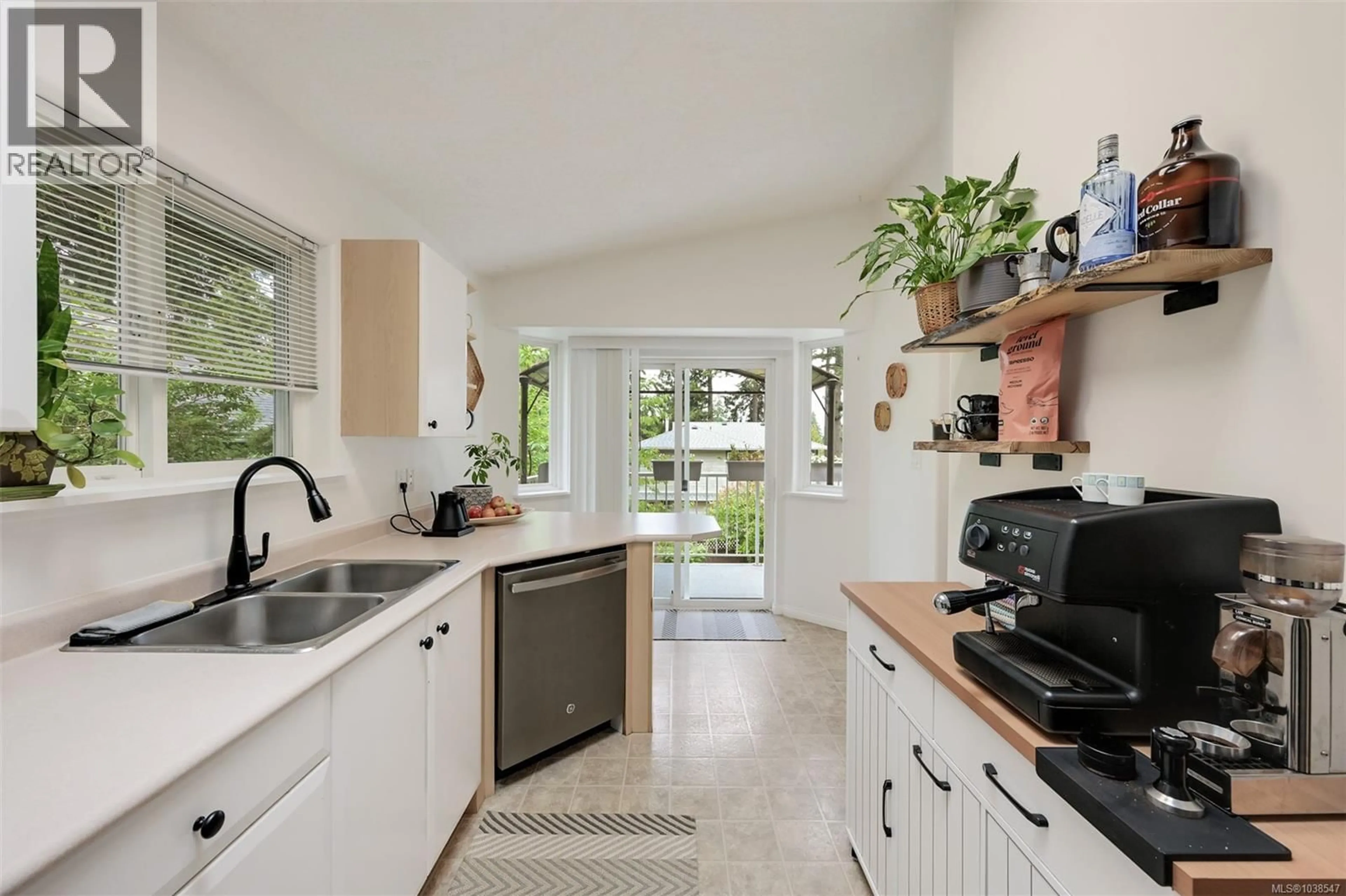 Open concept kitchen, ceramic/tile floor for 5909 UPLAND AVENUE, Duncan British Columbia V9L6P7