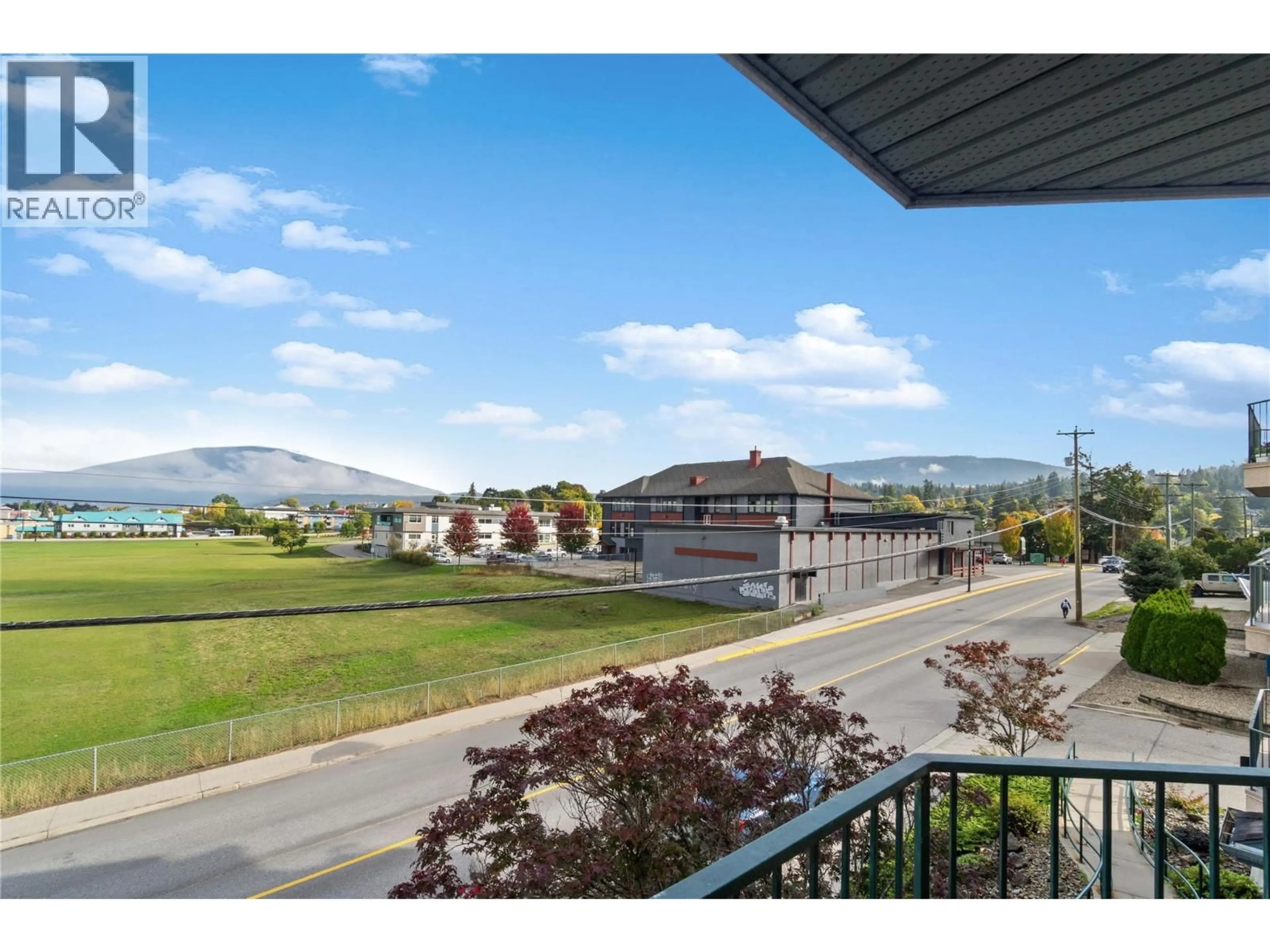 Unknown for 301 - 160 5TH AVENUE SOUTHWEST, Salmon Arm British Columbia V1E1R4