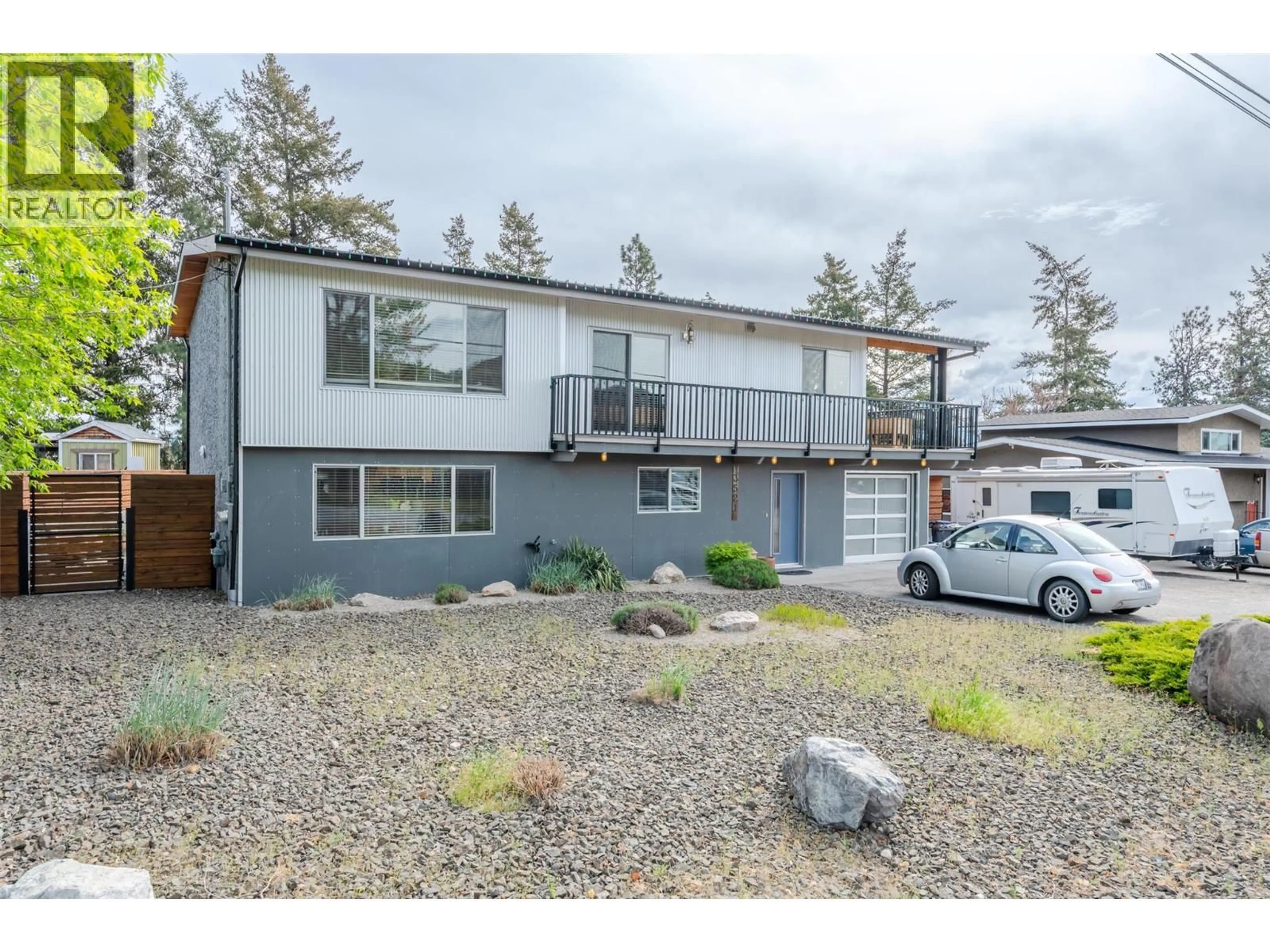 Home with vinyl exterior material, street for 3521 DUNBARTON ROAD, West Kelowna British Columbia V4T1J2