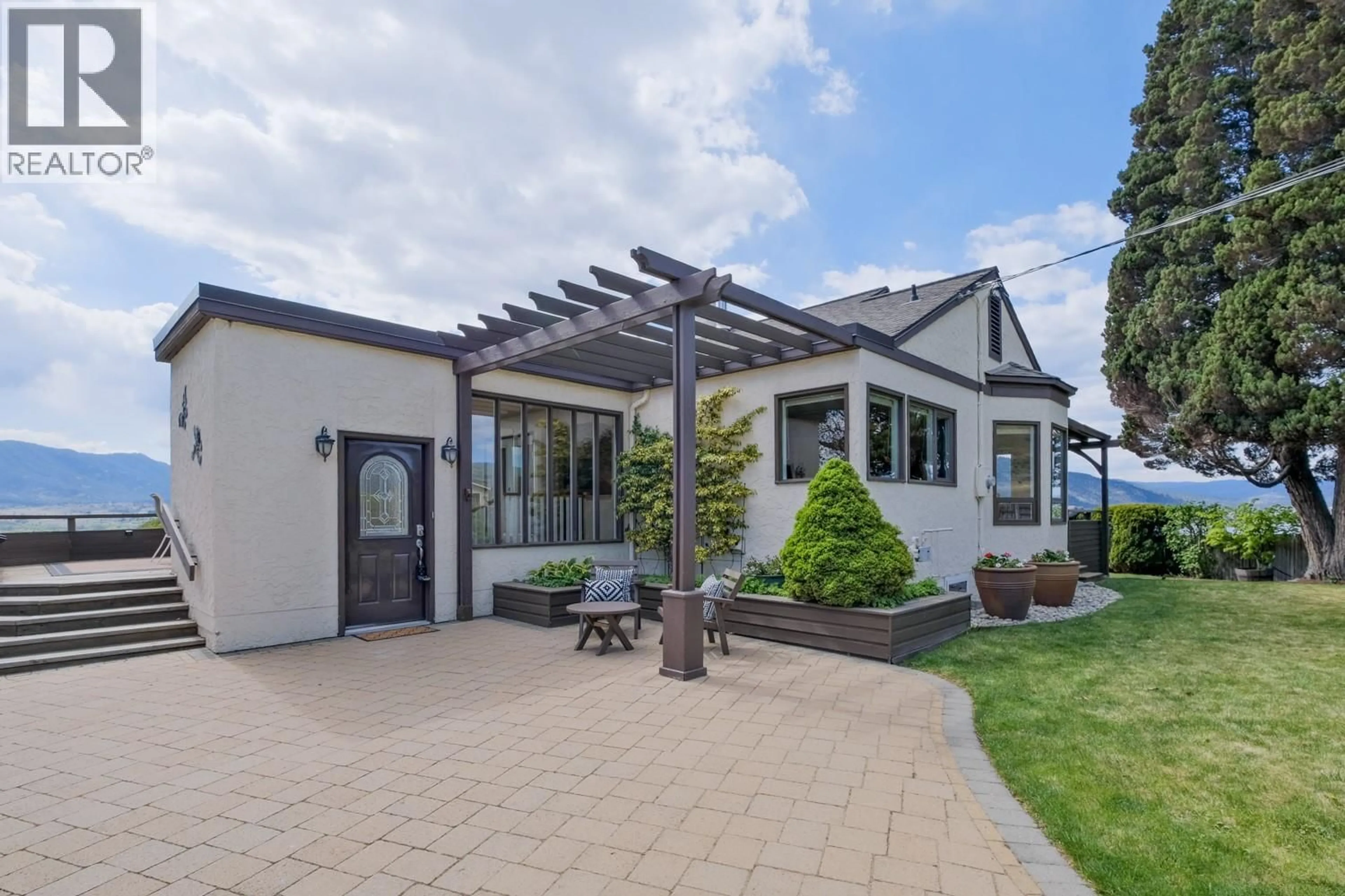 Patio, water/lake/river/ocean view for 465 LOWER BENCH ROAD, Penticton British Columbia V2A8V4
