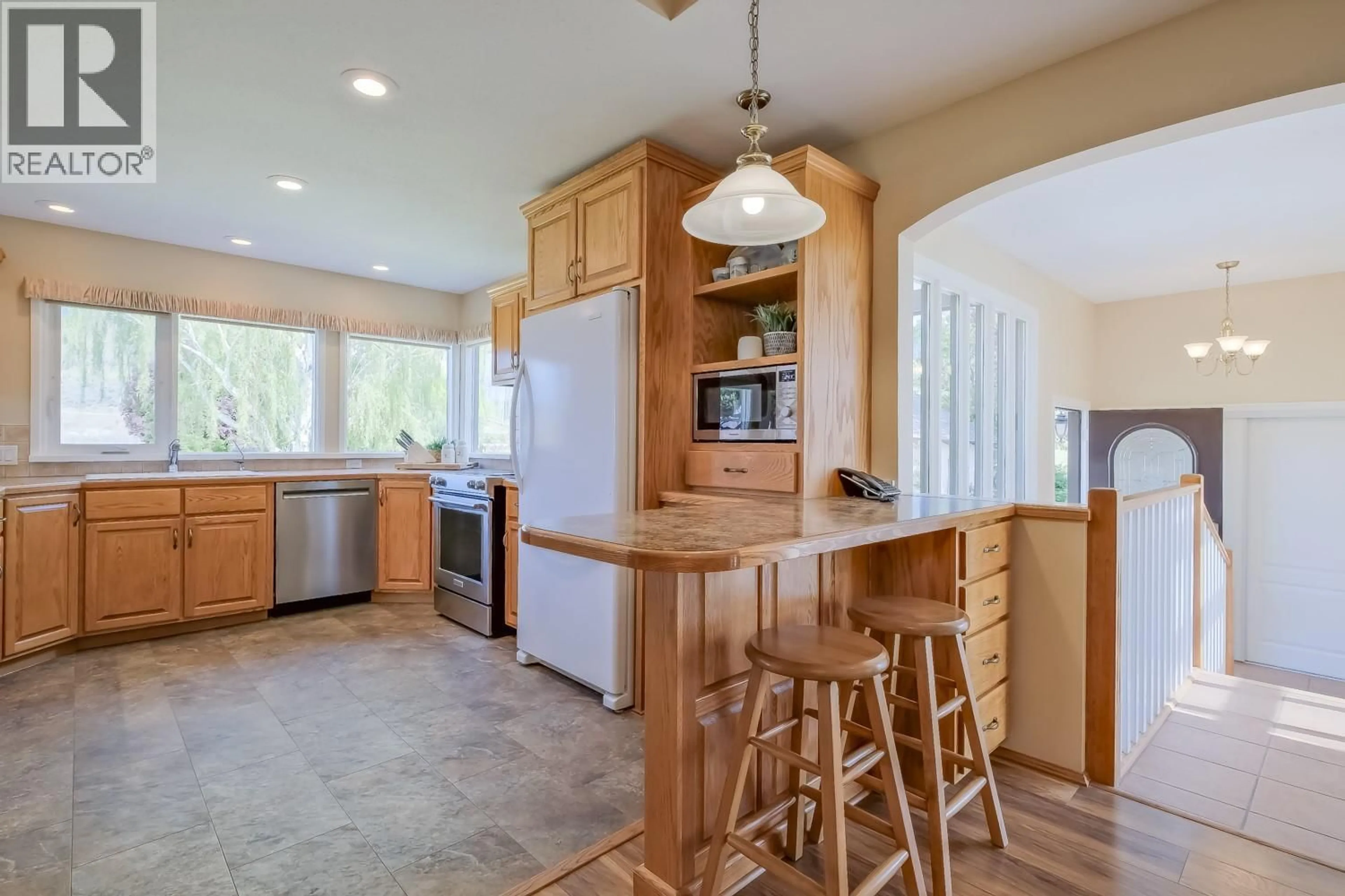 Open concept kitchen, unknown for 465 LOWER BENCH ROAD, Penticton British Columbia V2A8V4