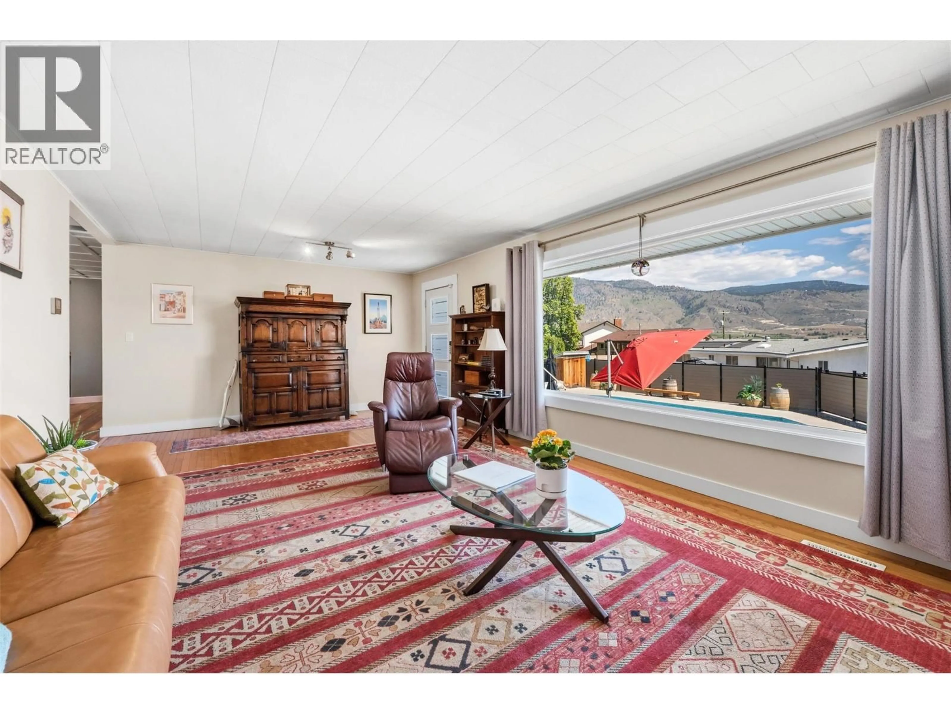 Living room with furniture, unknown for 3 QUAIL PLACE, Osoyoos British Columbia V0H1V1