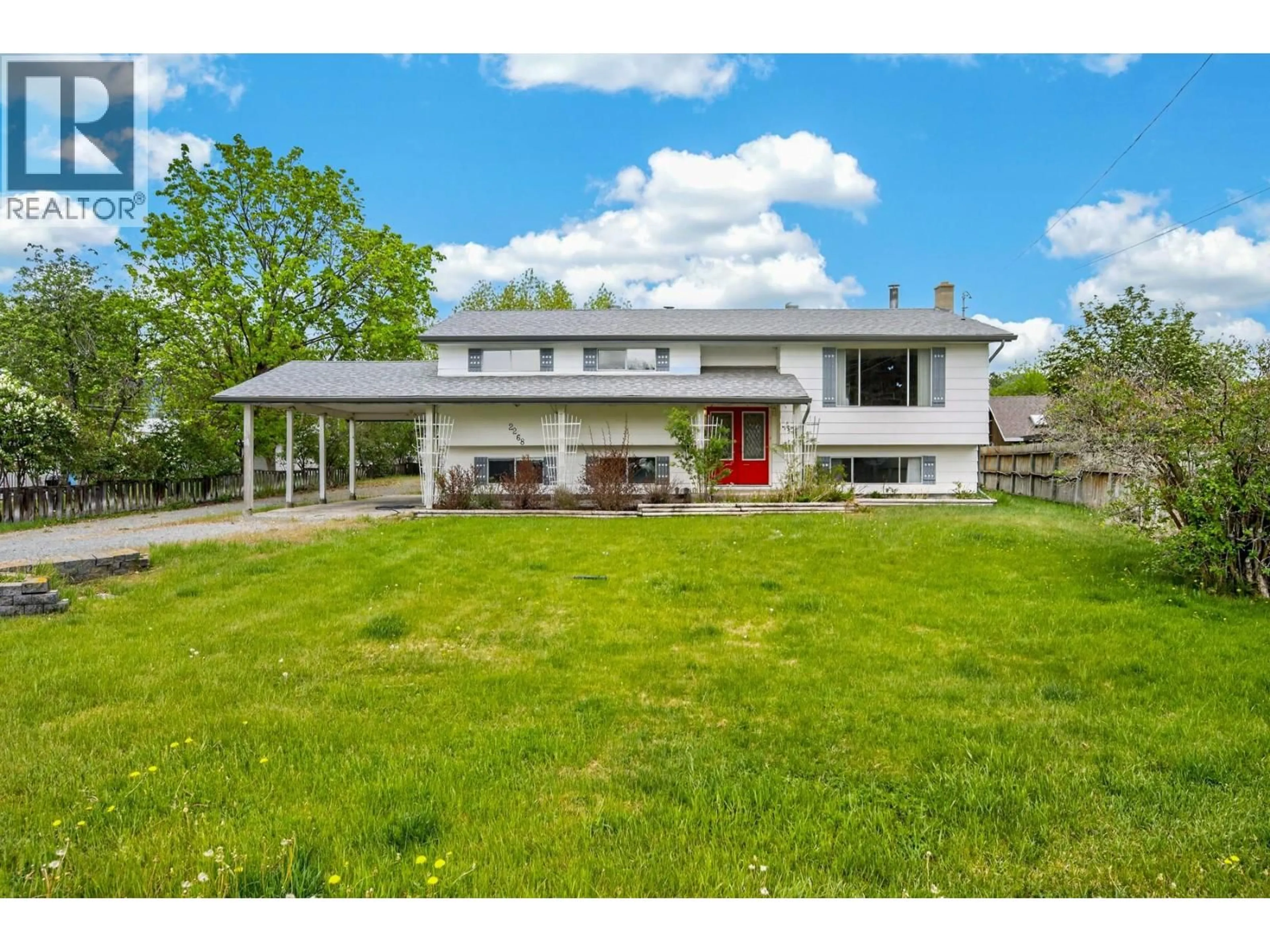 A pic from outside/outdoor area/front of a property/back of a property/a pic from drone, unknown for 2268 SCHINDLER CRESCENT, Merritt British Columbia V0K1Y0