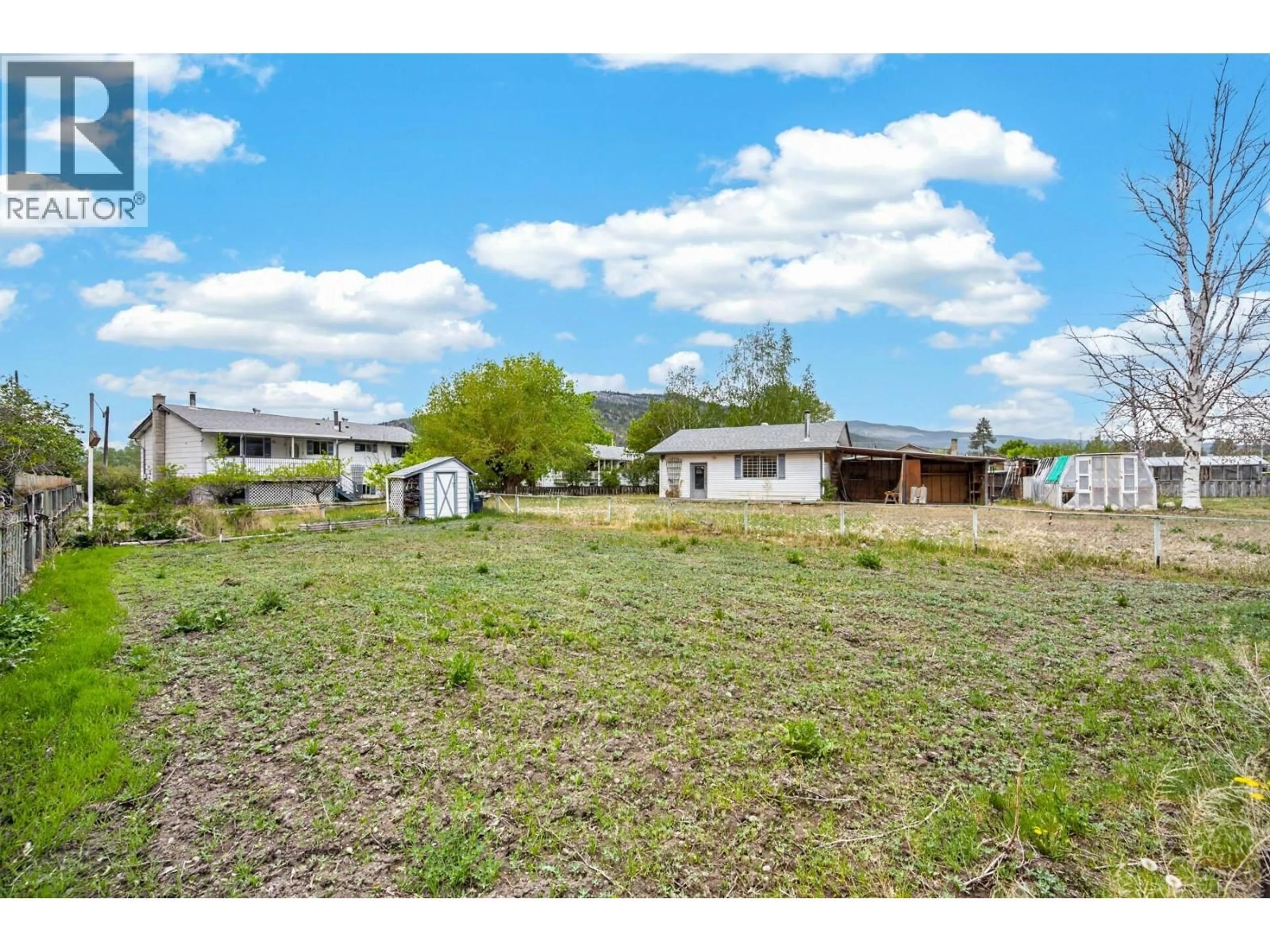 A pic from outside/outdoor area/front of a property/back of a property/a pic from drone, mountain view for 2268 SCHINDLER CRESCENT, Merritt British Columbia V0K1Y0
