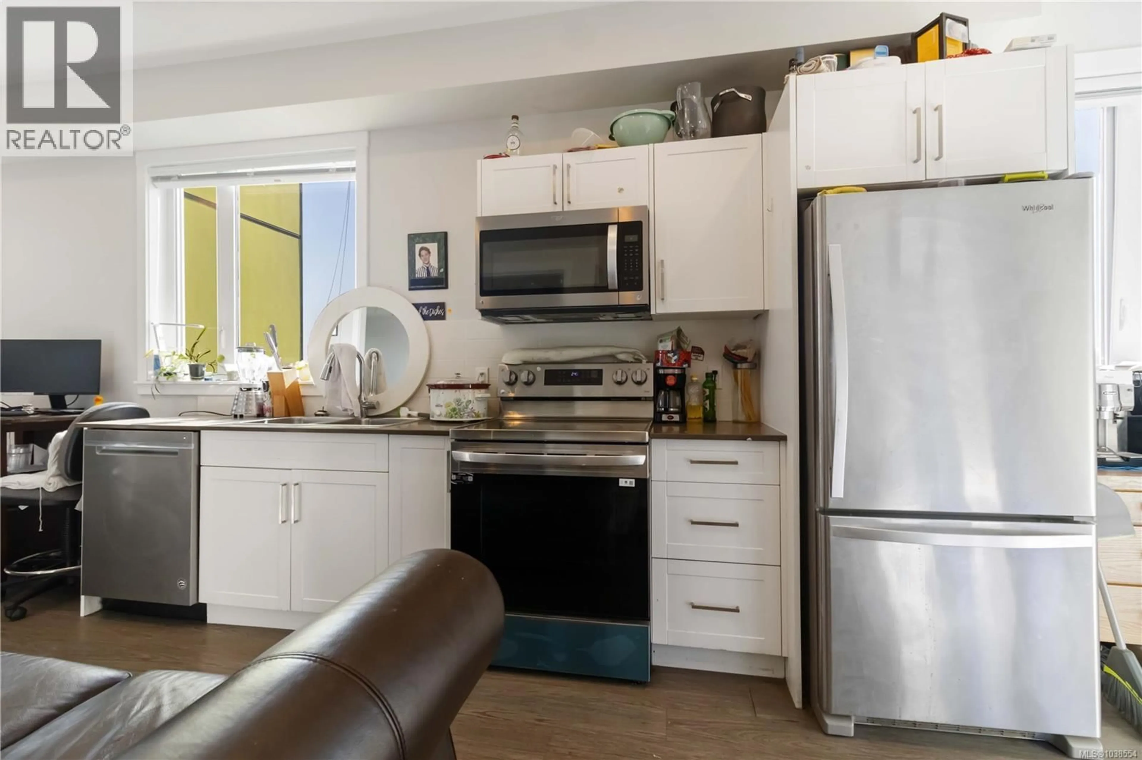 Open concept kitchen, unknown for 602 - 868 ORONO AVENUE, Langford British Columbia V9B0X9