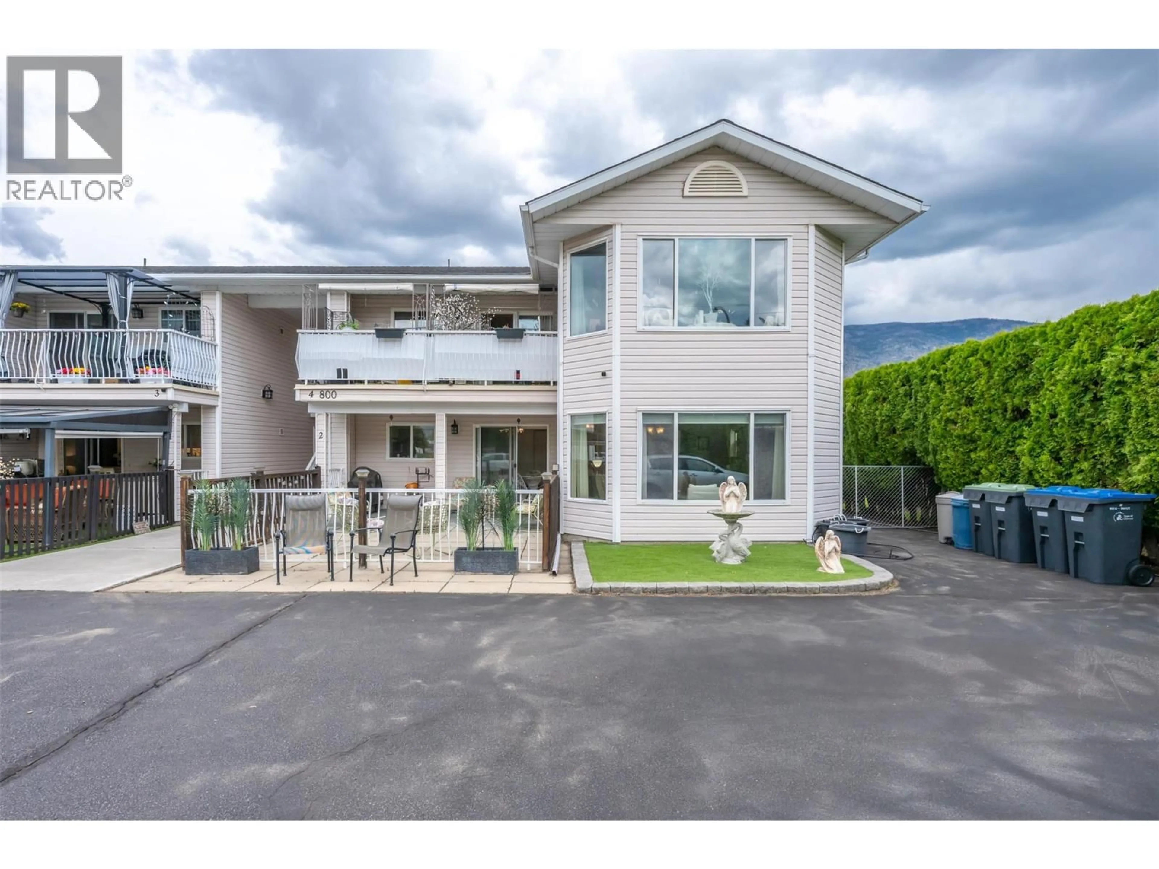 Unknown for 2 - 800 MERLOT AVENUE, Oliver British Columbia V0H1T4