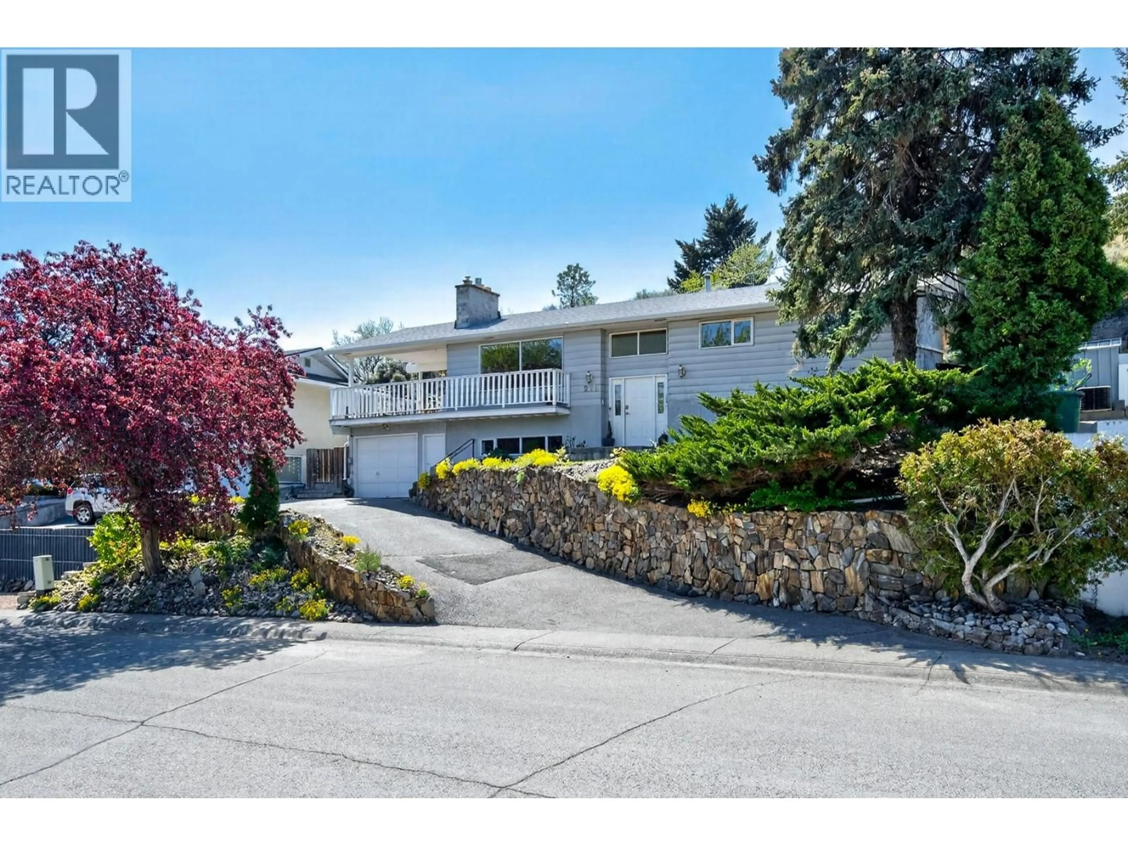 A pic from outside/outdoor area/front of a property/back of a property/a pic from drone, street for 229 GREENSTONE DRIVE, Kamloops British Columbia V2C1N6