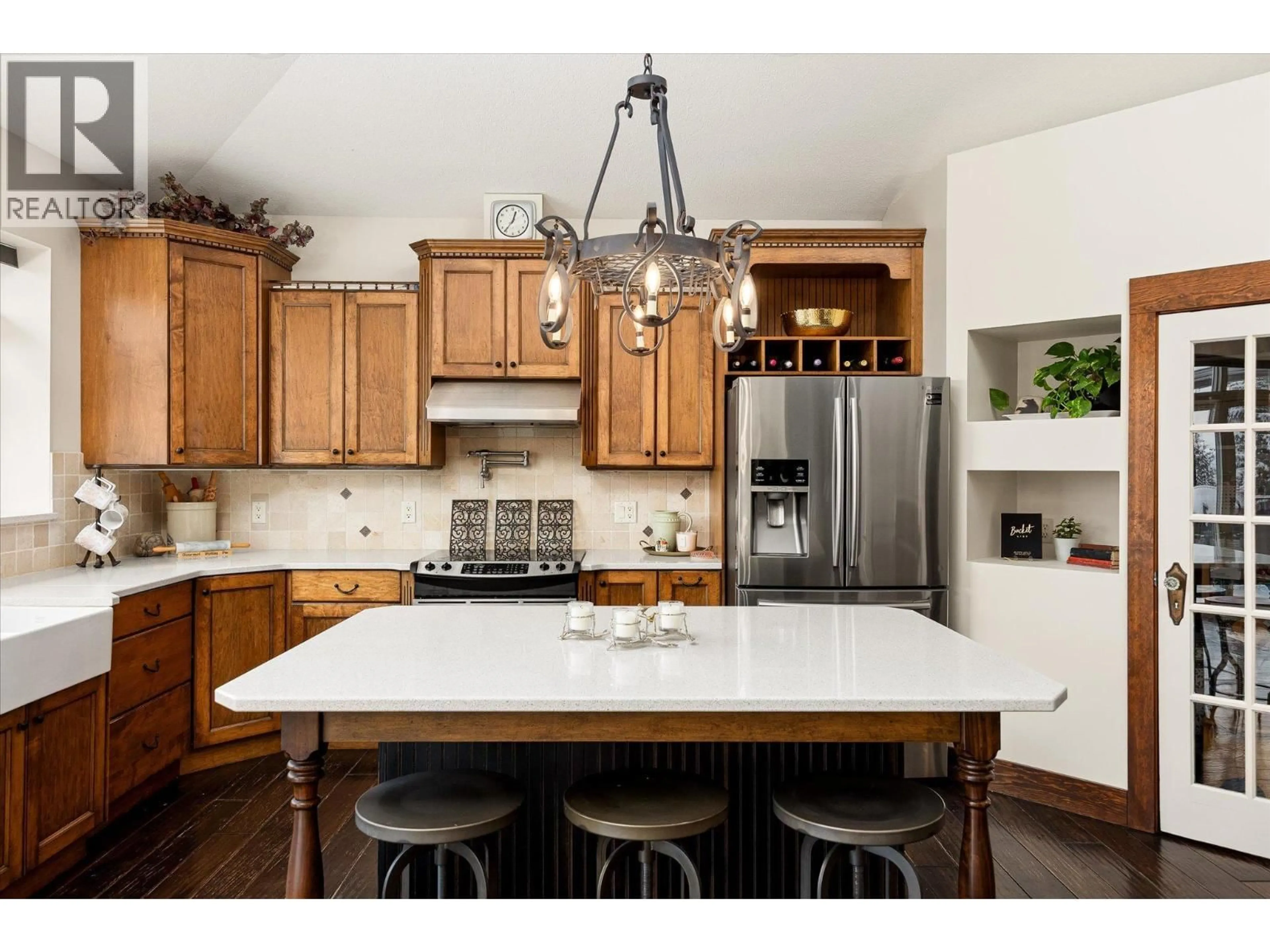 Open concept kitchen, unknown for 1788 BOONE COURT, Kelowna British Columbia V1P1H7