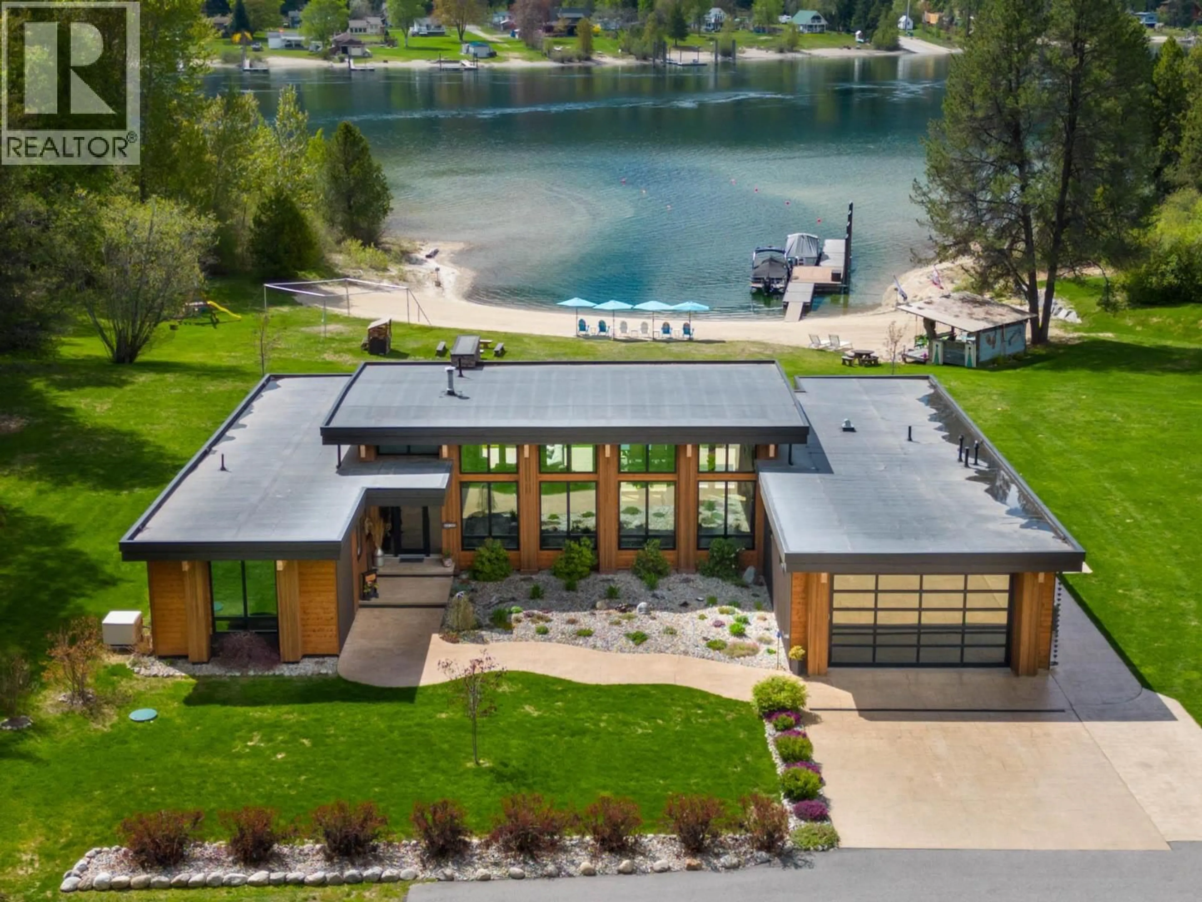 Unknown for 6133 PIPPERS LANE, Nelson British Columbia V1L6P5