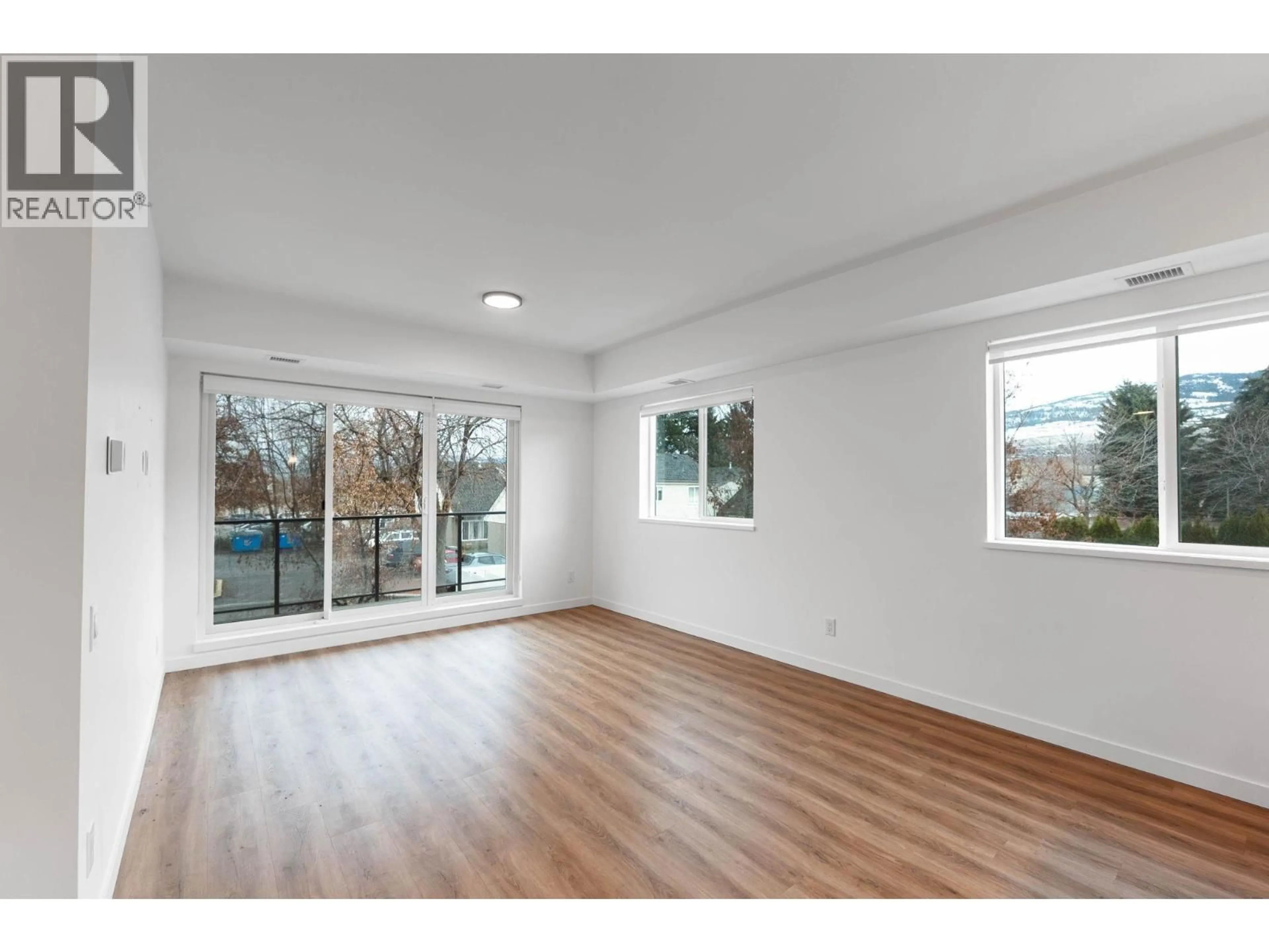 A pic of a room for 203 - 615 RUTLAND ROAD, Kelowna British Columbia V1X0B3