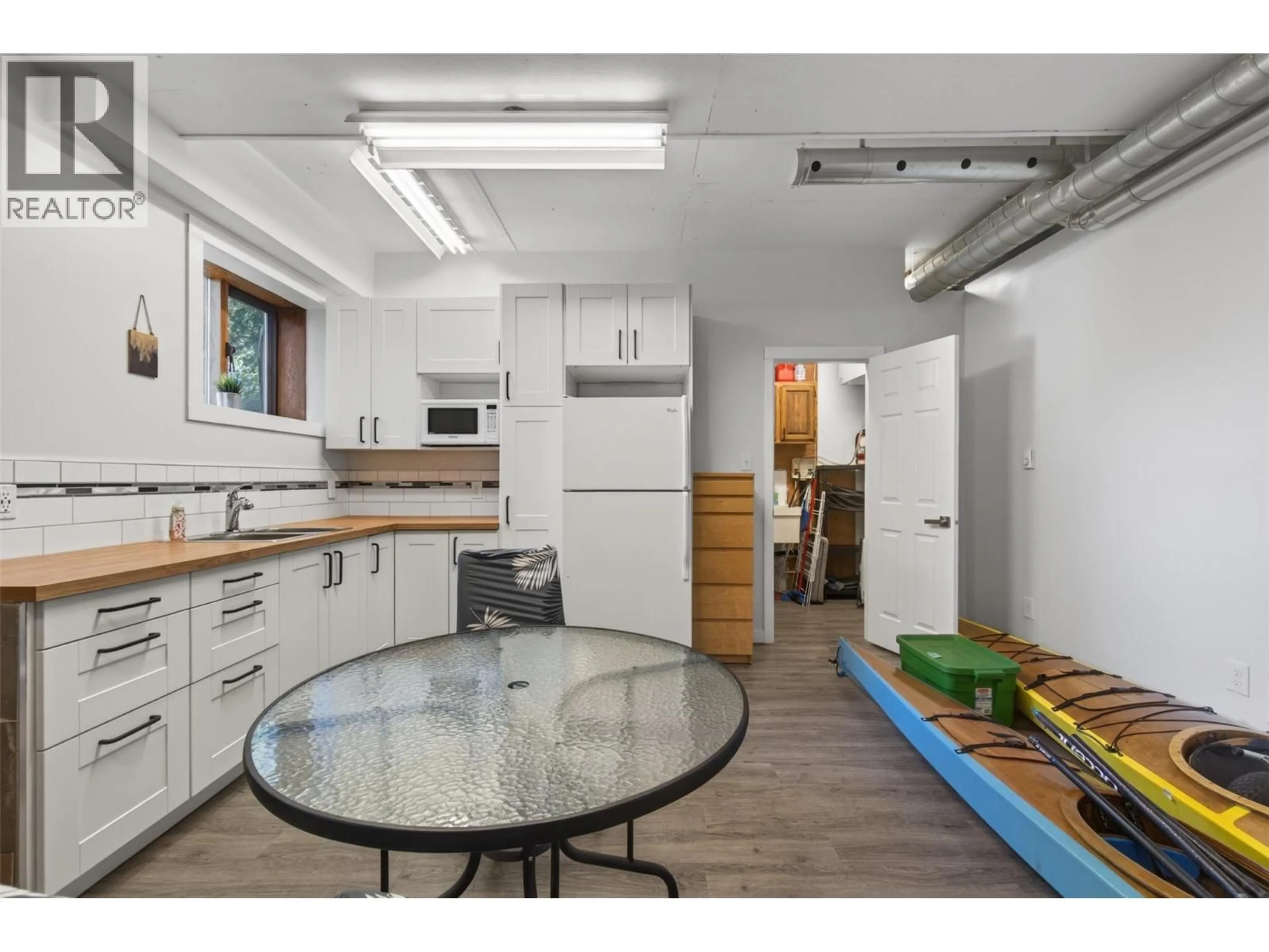 Standard kitchen, unknown for 7689 GOLF COURSE ROAD, Anglemont British Columbia V0E1M8