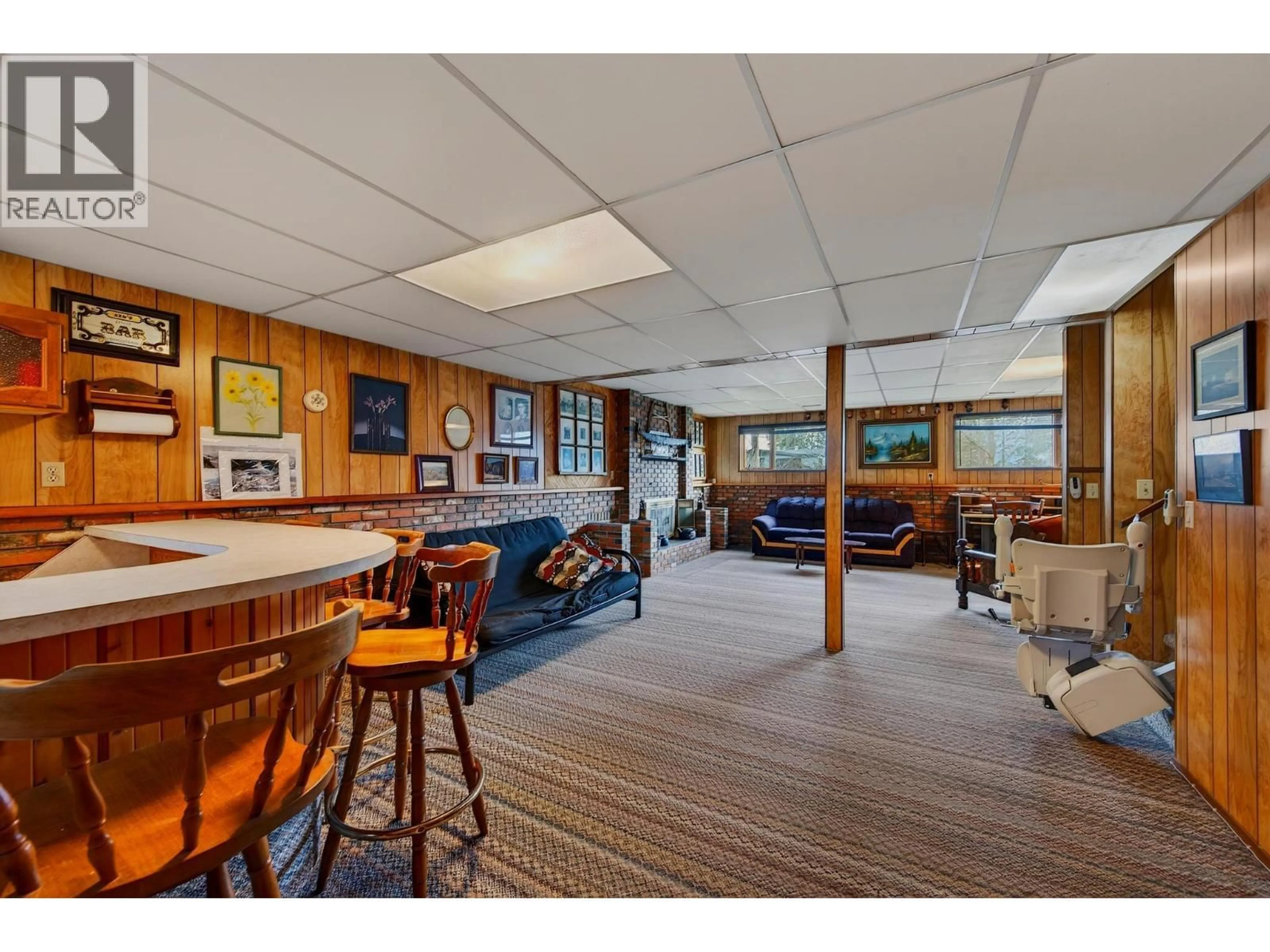 Lobby for 1605 GAREB ROAD, Golden British Columbia V0A1H3