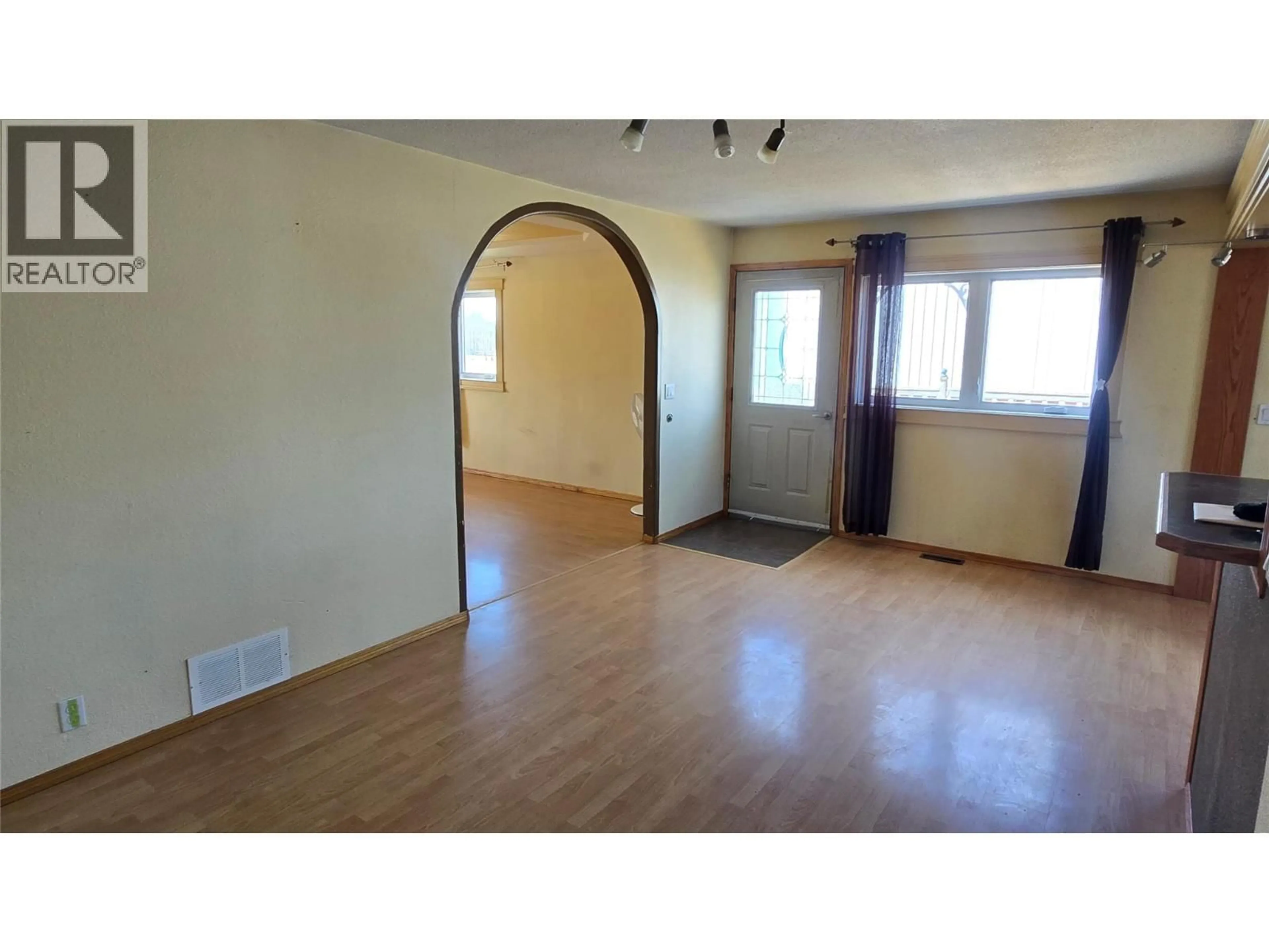 A pic of a room for 8185 STUCKEY ROAD, Dawson Creek British Columbia V0C1T0