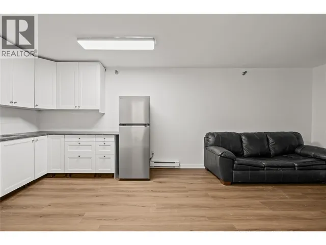 327 - 20 KETTLEVIEW ROAD, Big White 5