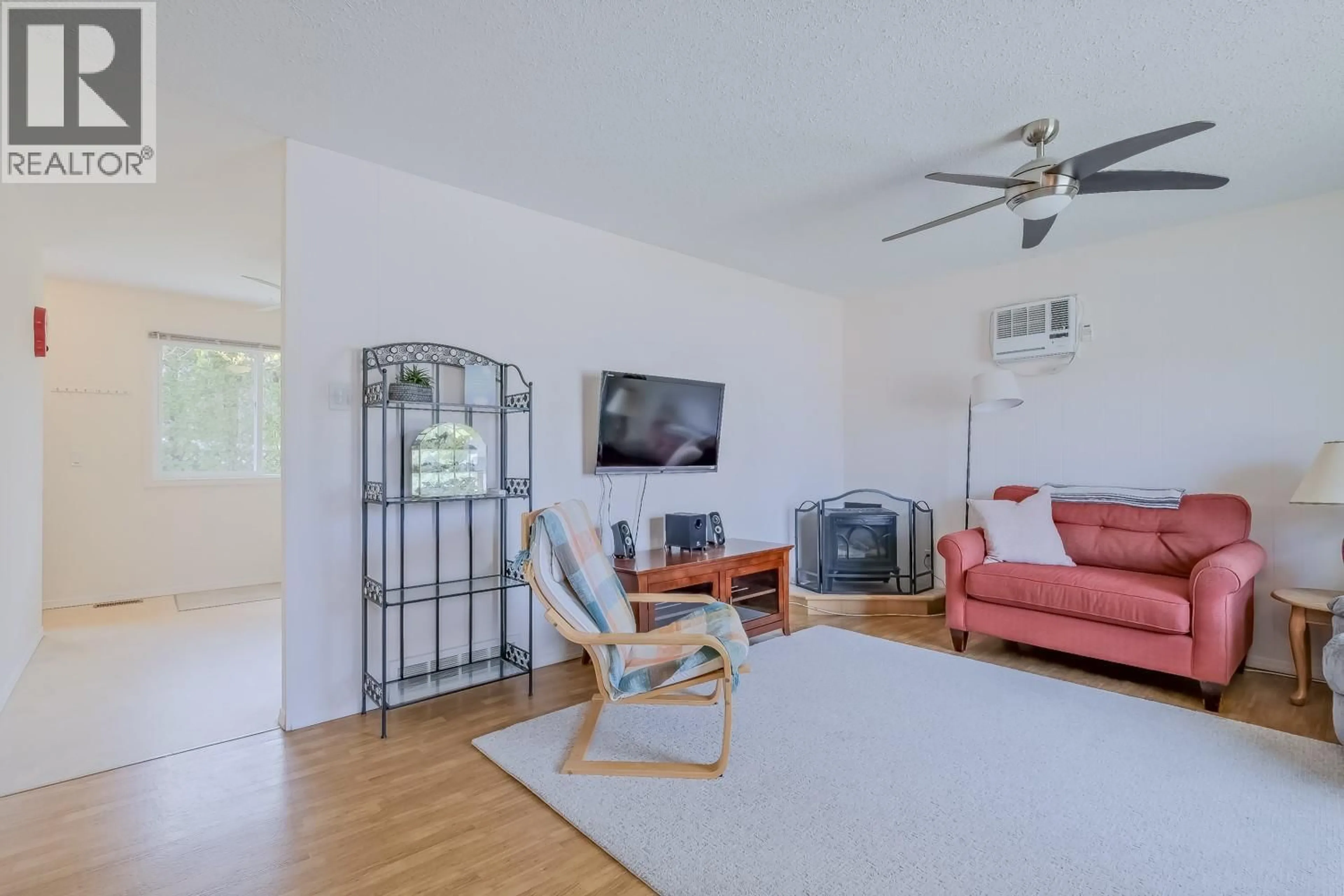 Living room with furniture, unknown for 2491 BASKIN STREET, Penticton British Columbia V2A6R1