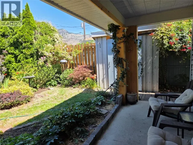425 3RD AVENUE, Keremeos 3