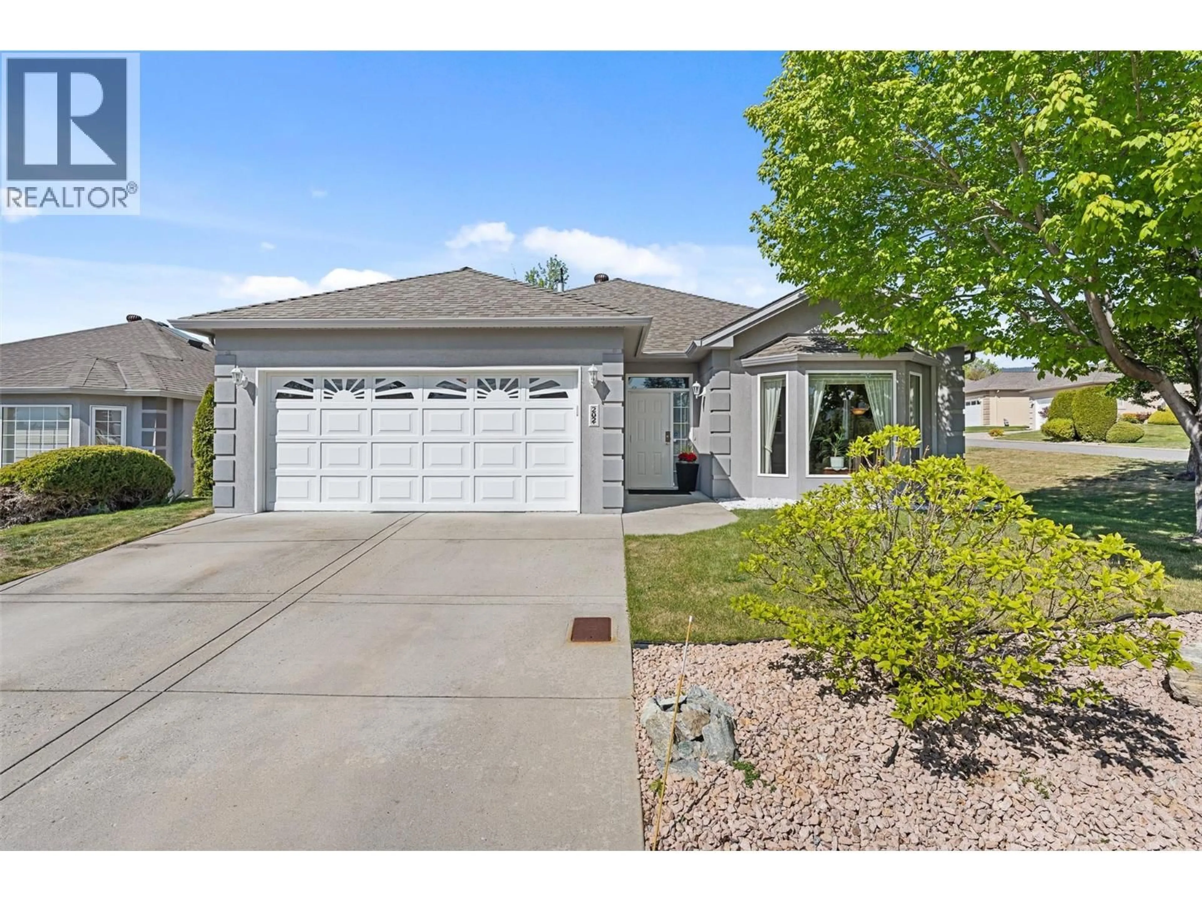 Home with vinyl exterior material, street for 202 - 3360 OLD OKANAGAN HIGHWAY, West Kelowna British Columbia V4T1X9