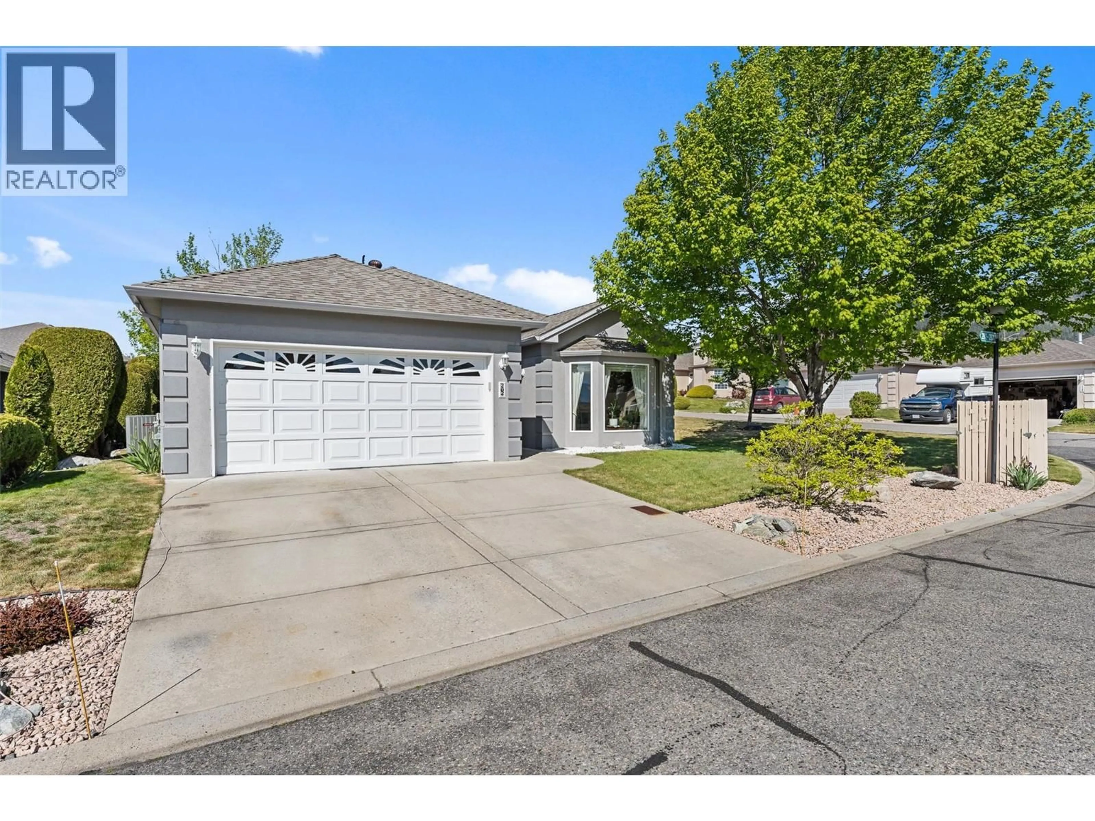 Unknown for 202 - 3360 OLD OKANAGAN HIGHWAY, West Kelowna British Columbia V4T1X9