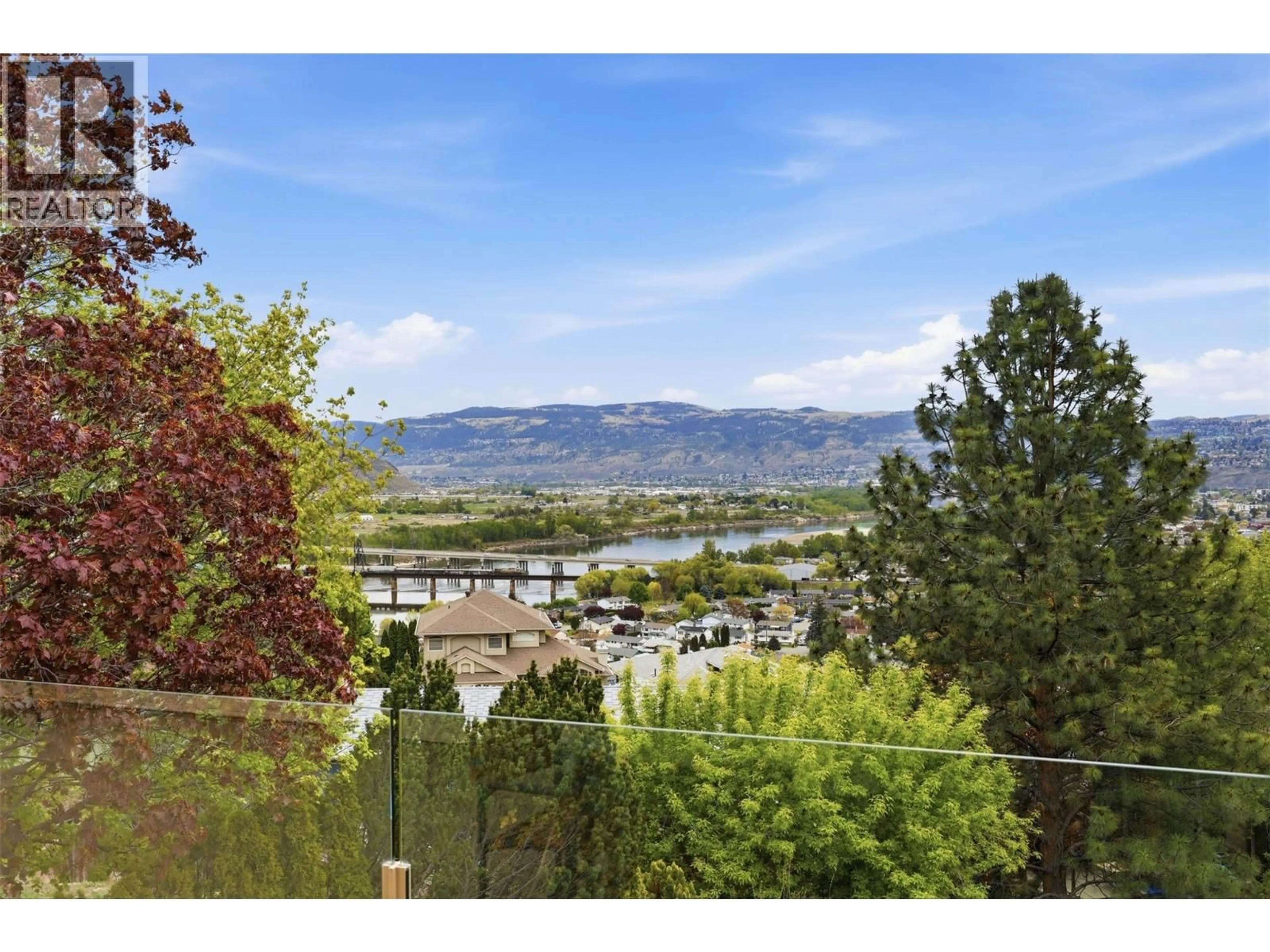 A pic from outside/outdoor area/front of a property/back of a property/a pic from drone, mountain view for 865 NORVIEW ROAD, Kamloops British Columbia V2B7X3