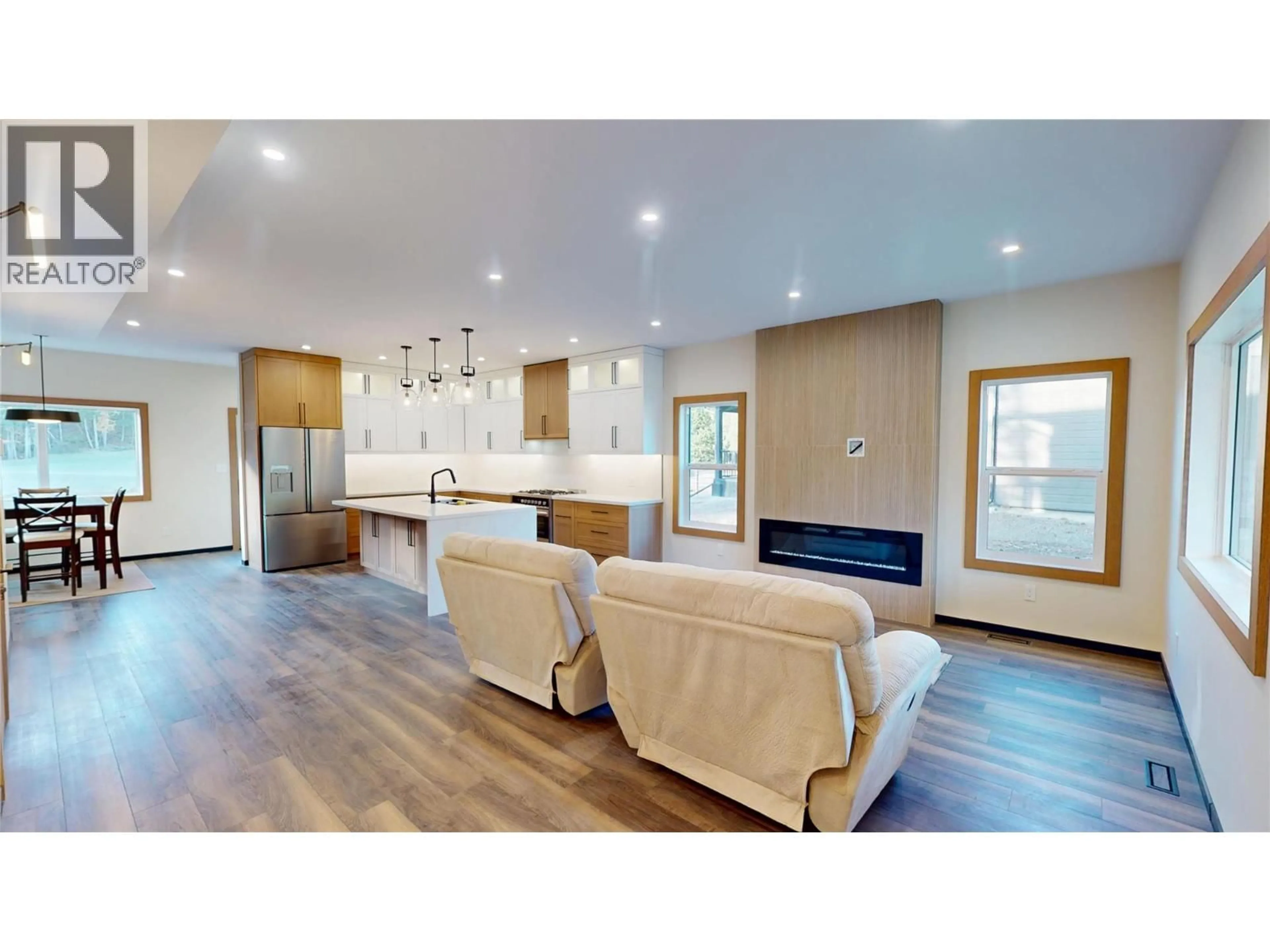 Open concept kitchen, unknown for 109 RIVER DRIVE, Cranbrook British Columbia V1C0C6