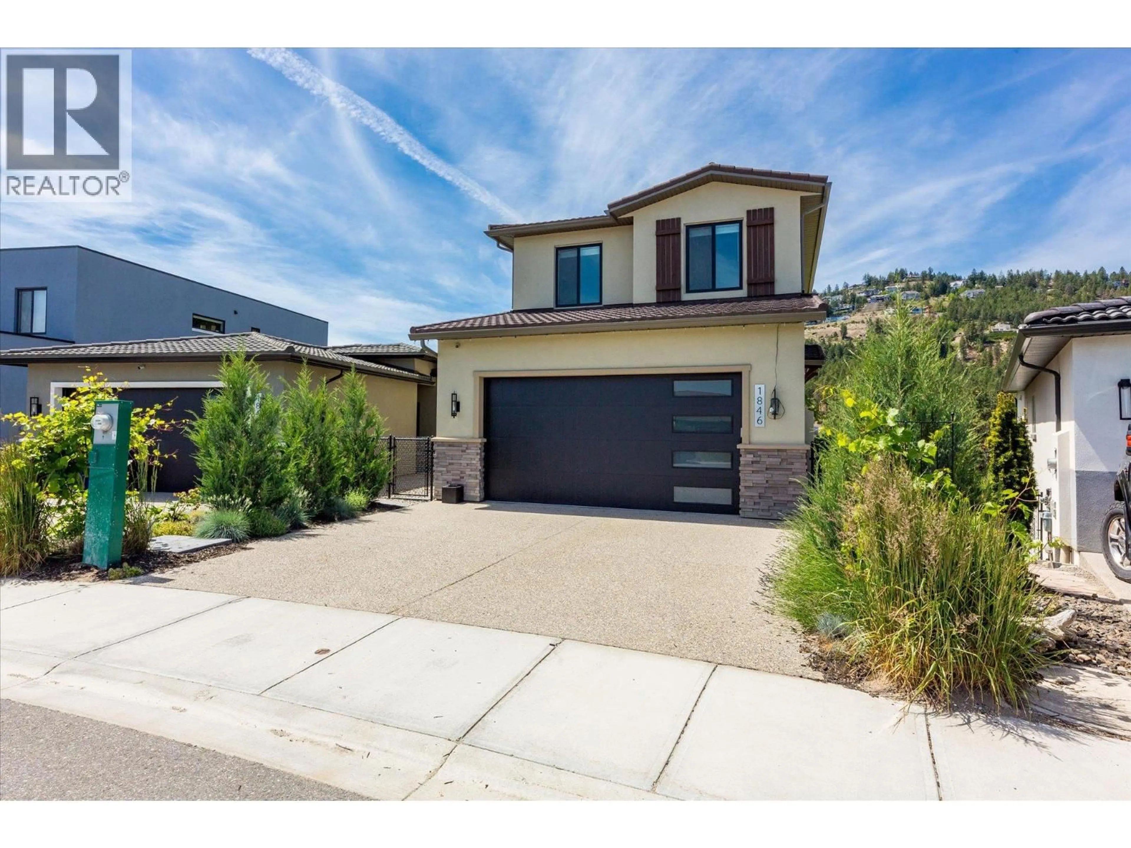 Home with brick exterior material, street for 1846 VIEWPOINT CRESCENT, West Kelowna British Columbia V1Z4E1