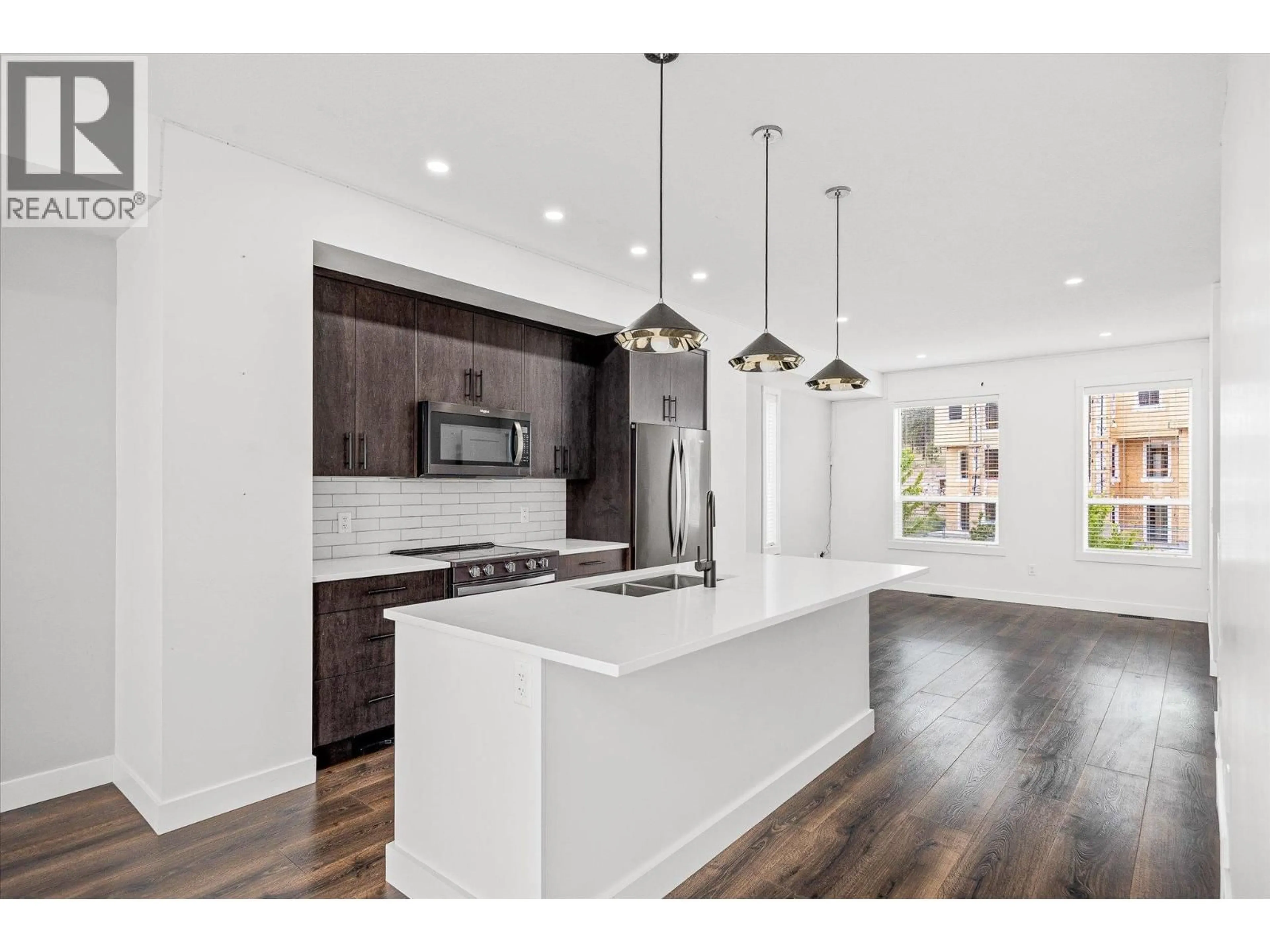 Open concept kitchen, unknown for 367 - 610 ACADEMY WAY, Kelowna British Columbia V1V0E8